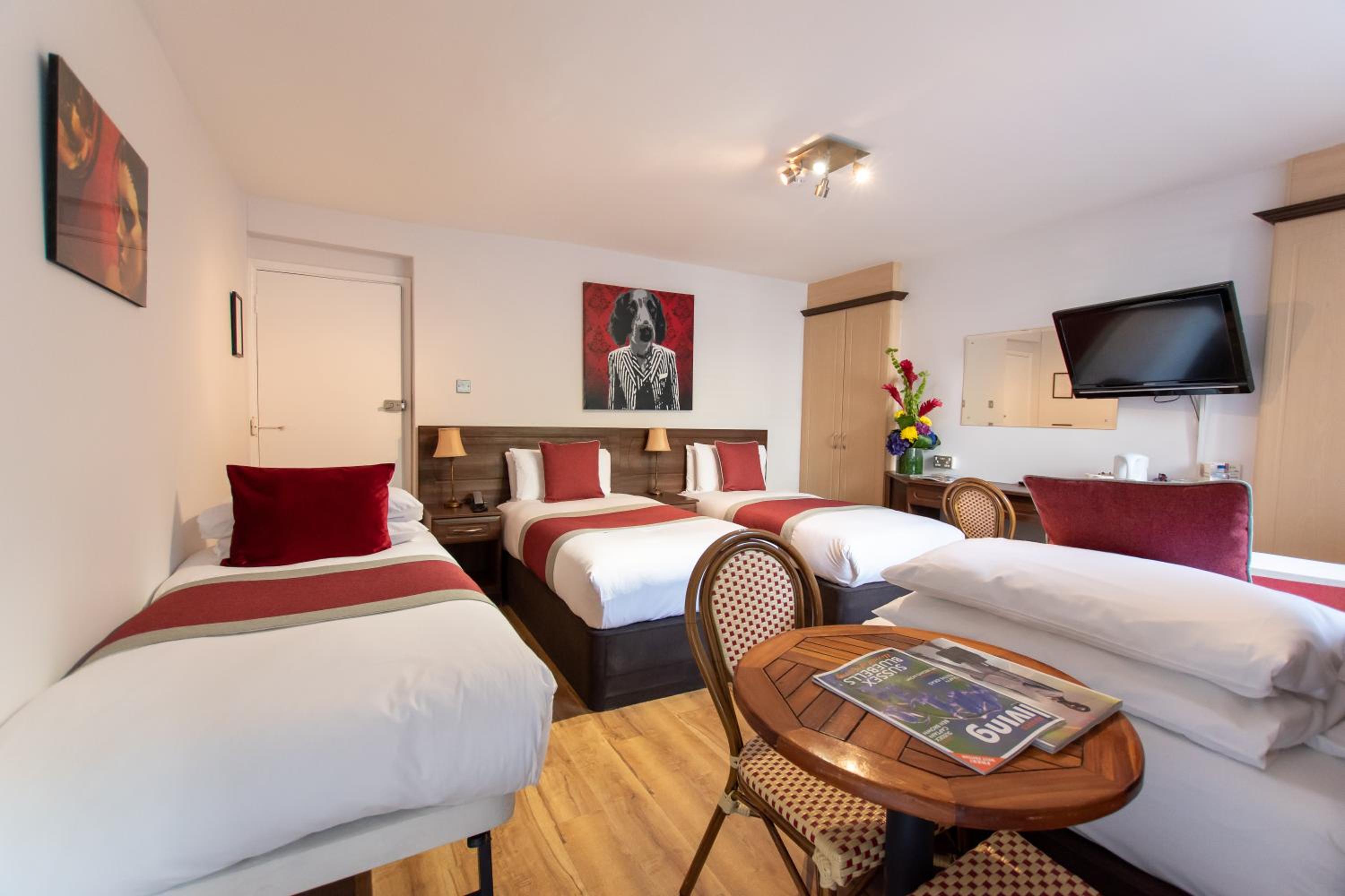 Triple Room - En Suite - Photo 11