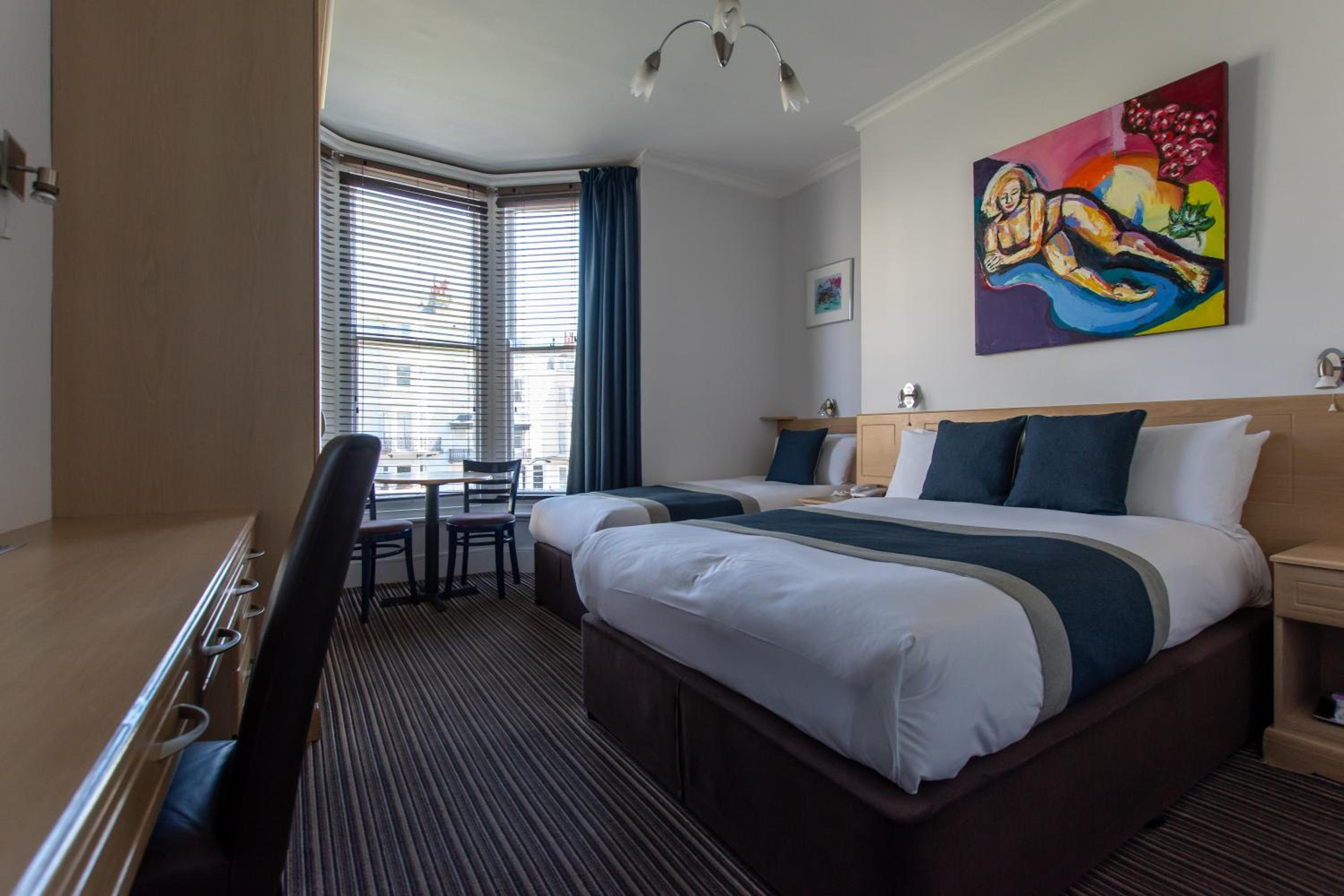 Triple Room - En Suite - Photo 12