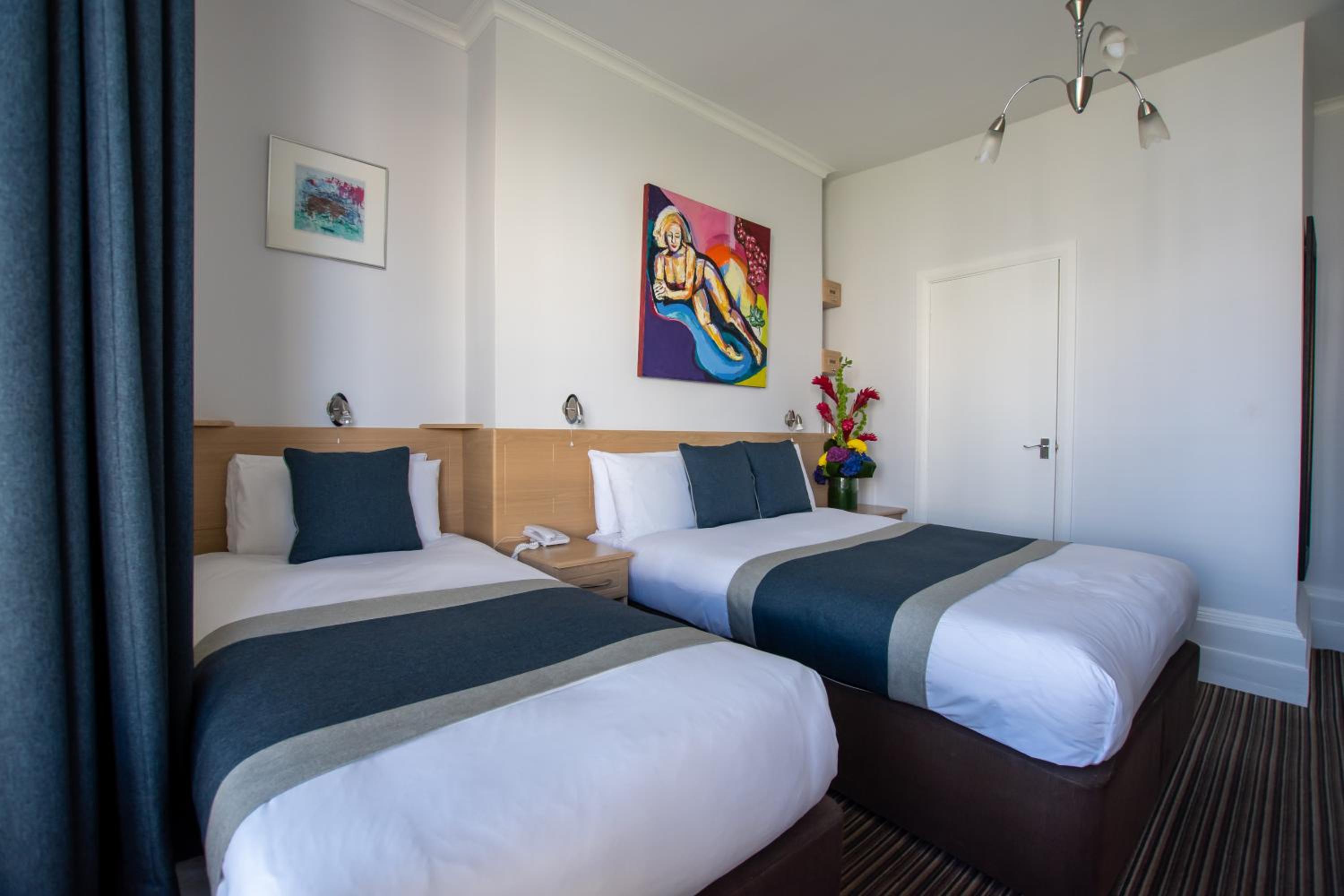 Triple Room - En Suite - Photo 14