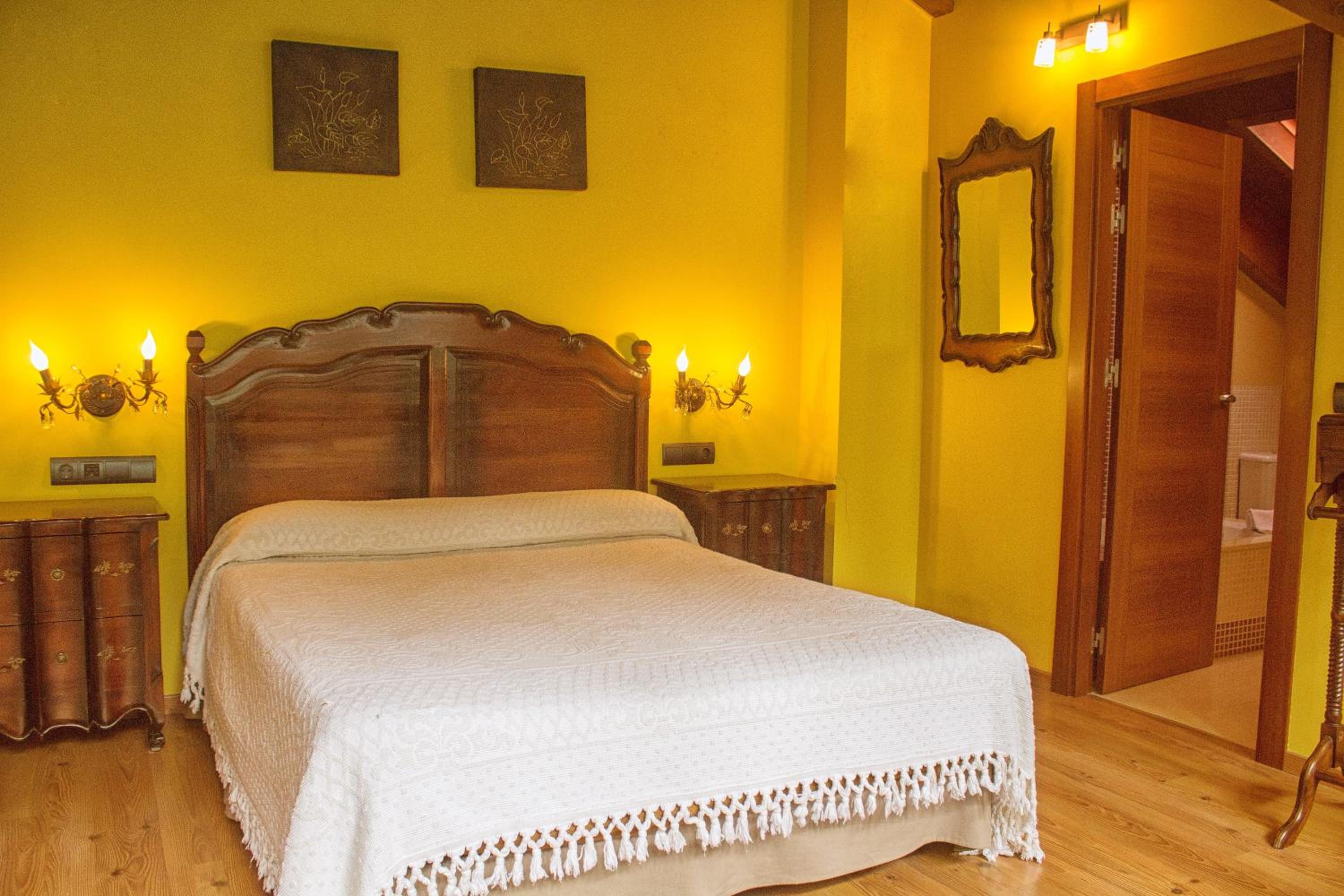 Habitación Doble Superior con Bañera de Hidromasaje