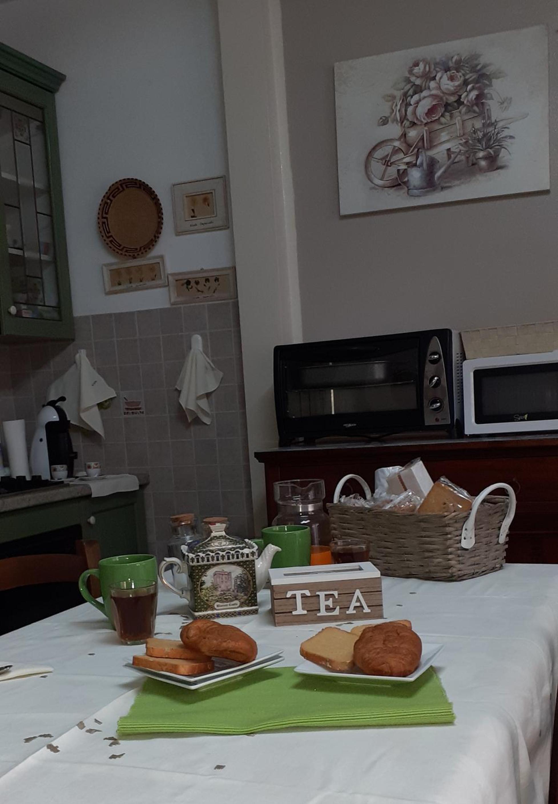 Apartment with Garden View - Photo 14