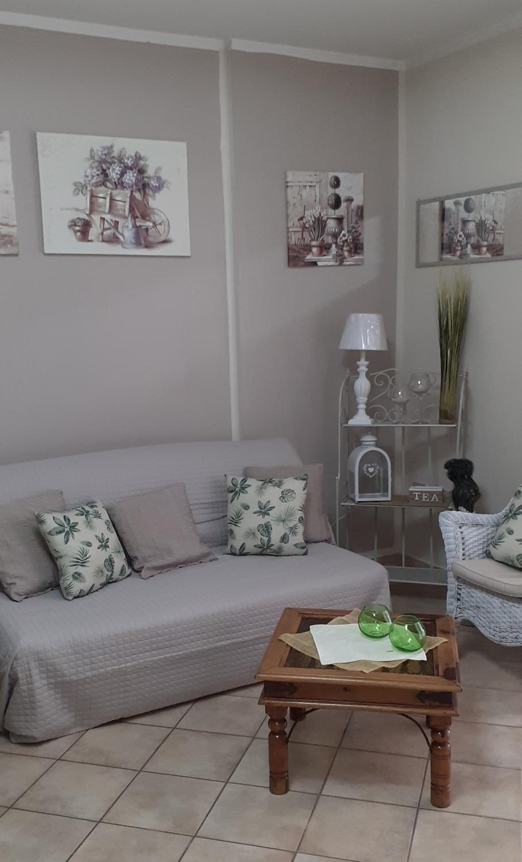 Apartment with Garden View - Photo 20