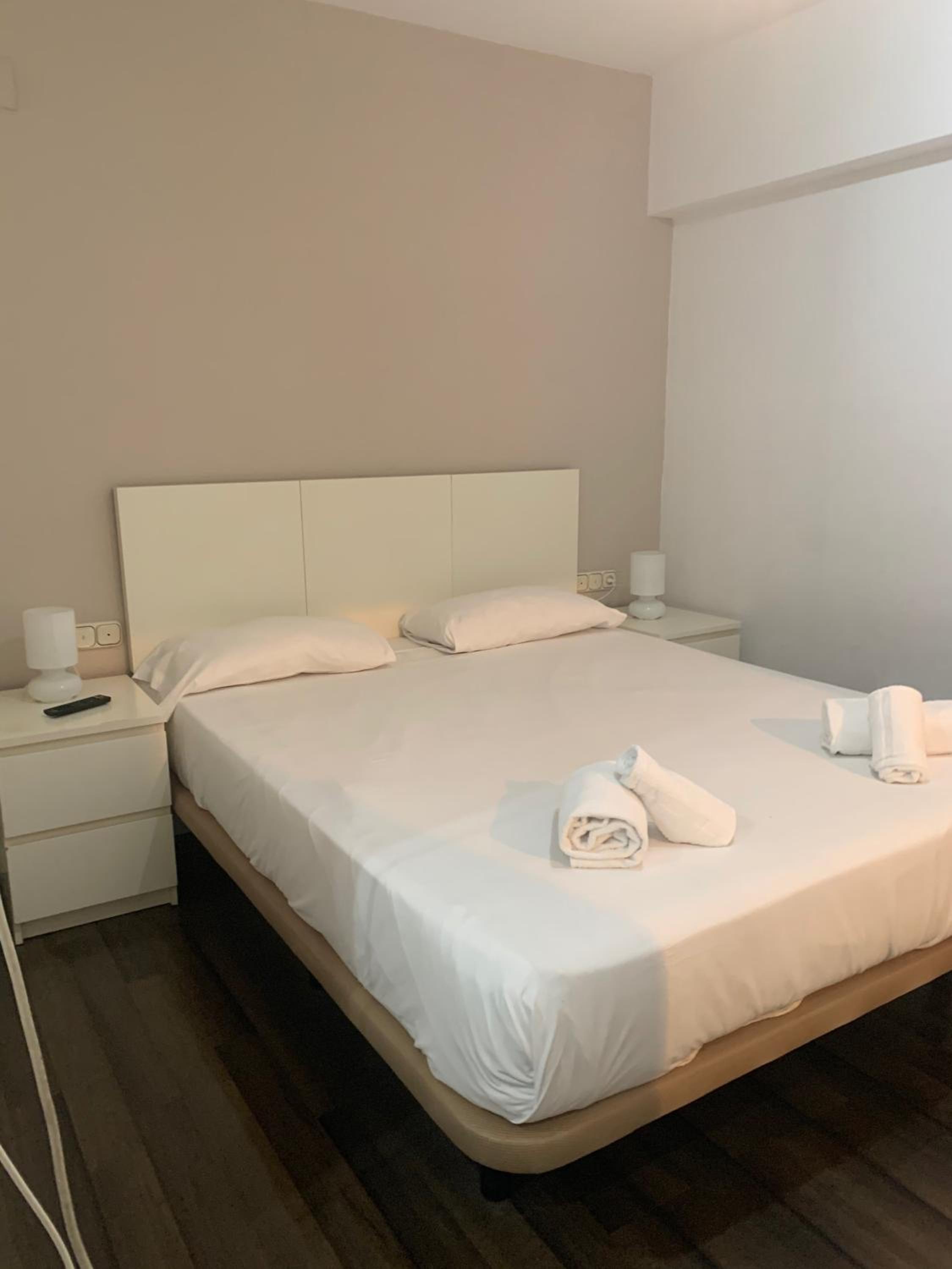 One-Bedroom Apartment - Photo 18