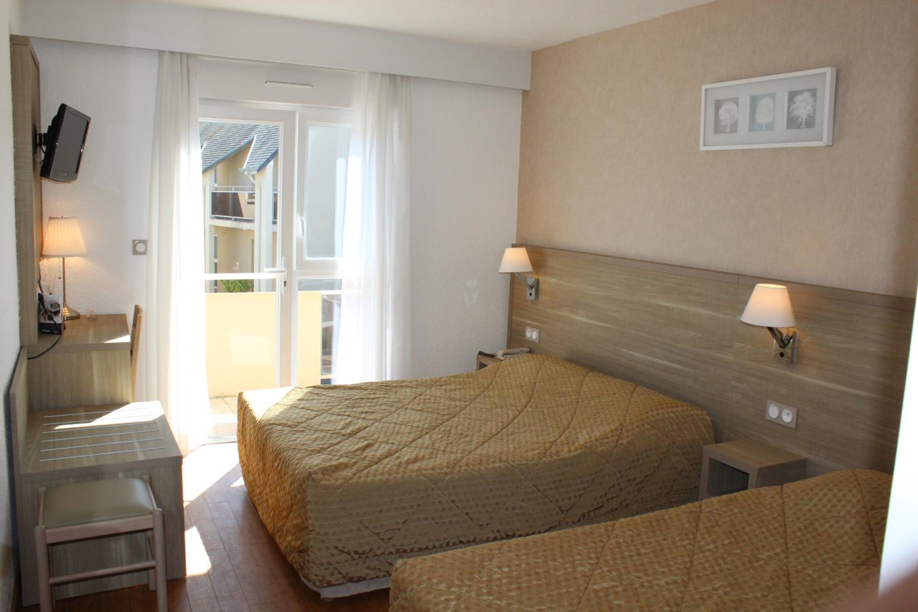 Triple Room with Shower photo 1