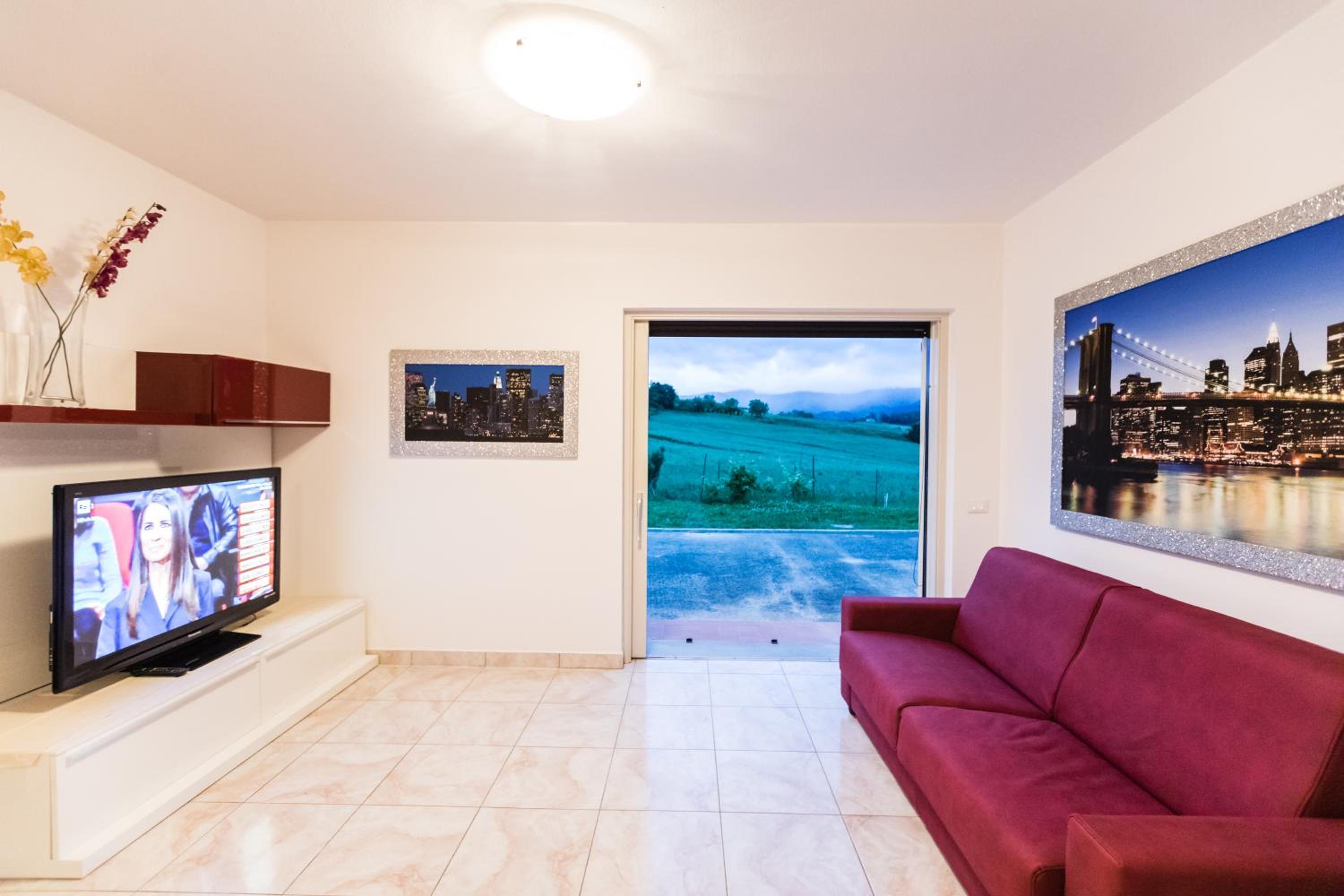 Two-Bedroom Apartment - Photo 12