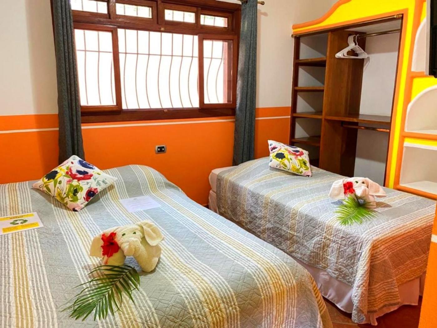 Villa de Tres Habitaciones
