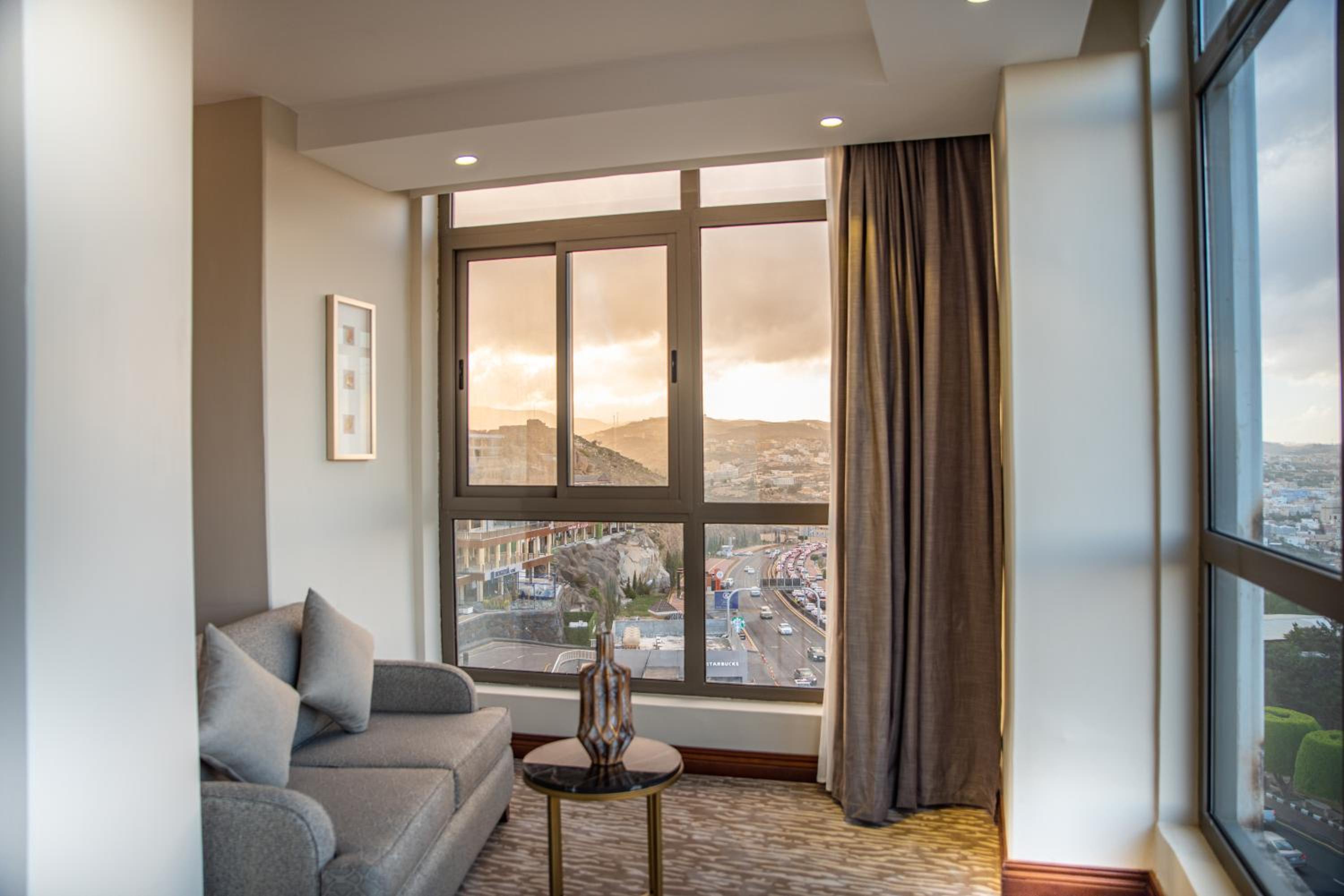Superior Suite photo 3