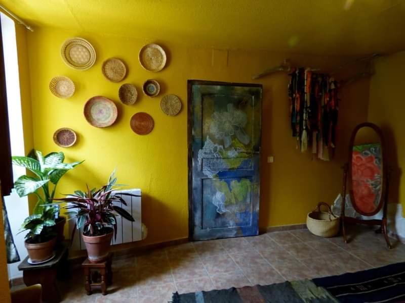 Two-Bedroom Suite - Photo 18