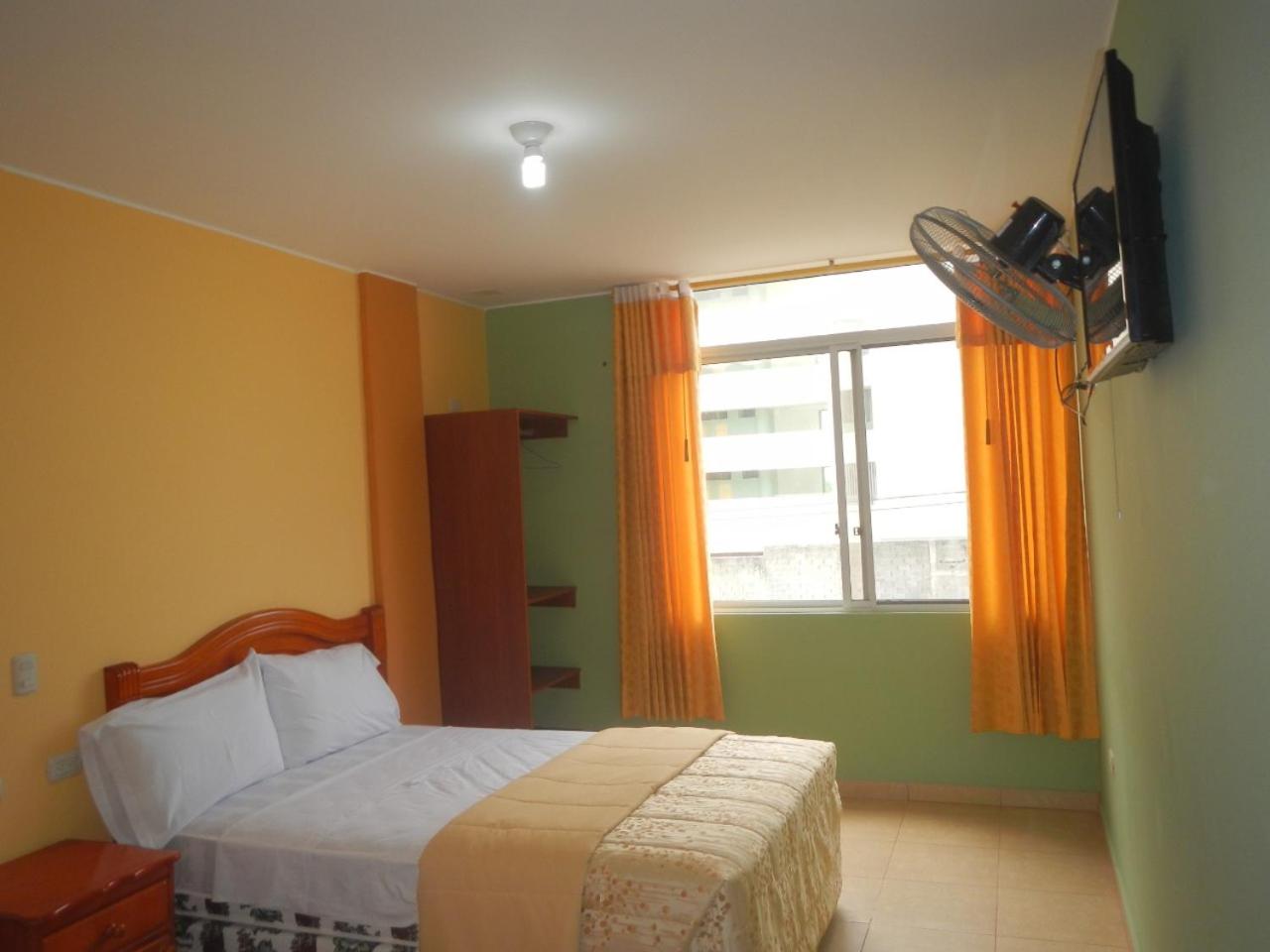Queen Room