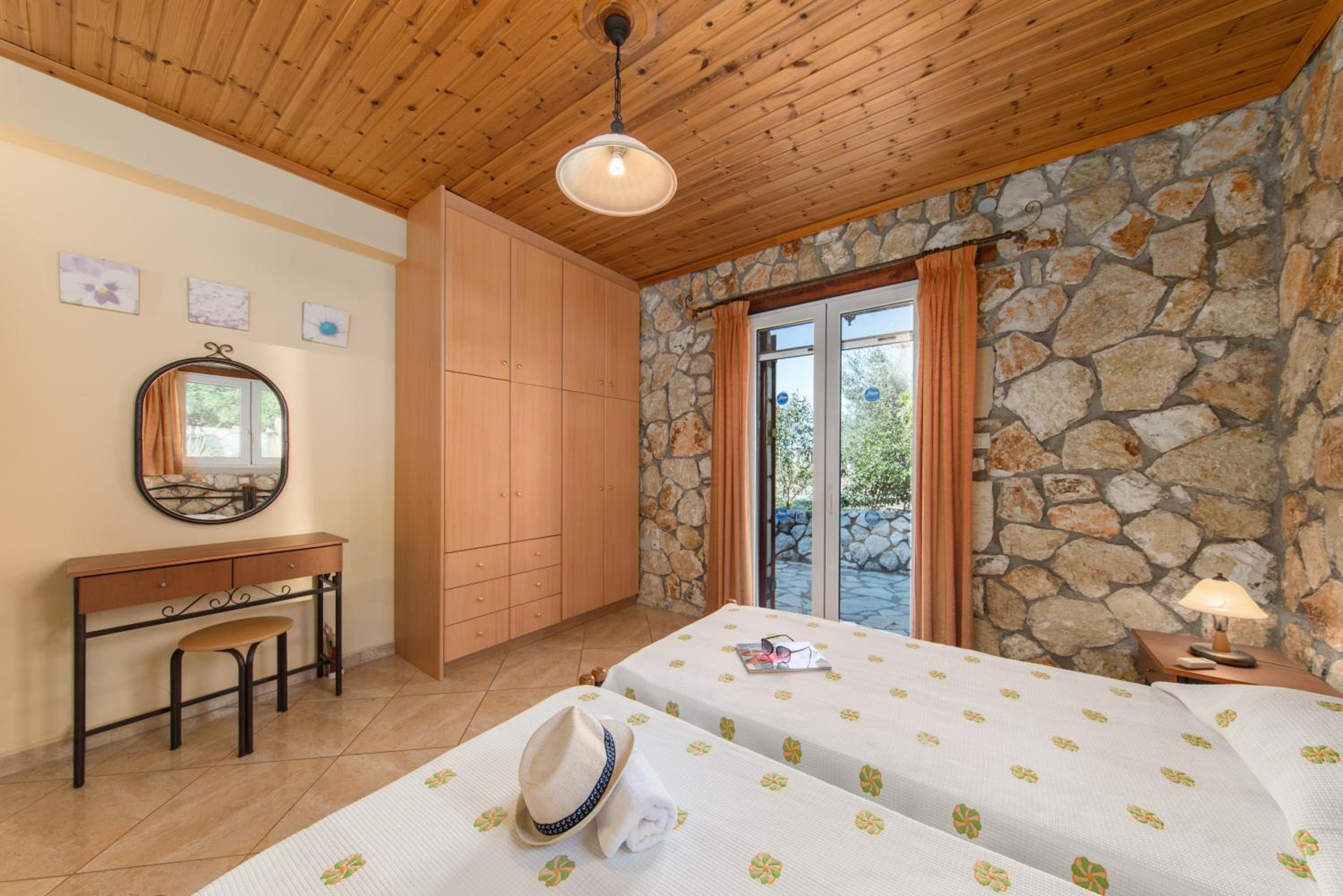 Two-Bedroom Villa photo 3