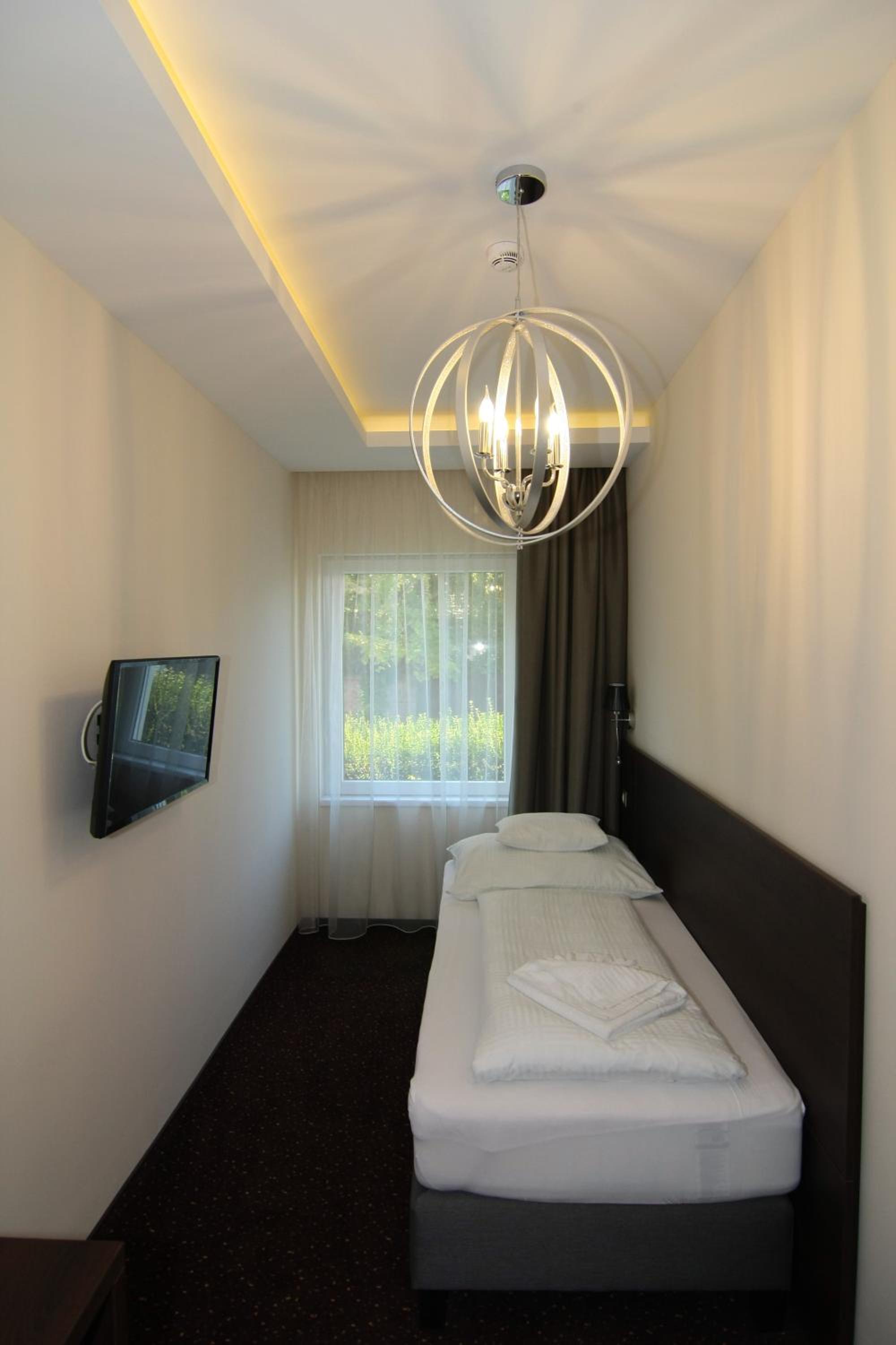 Single Room with Shower photo 1
