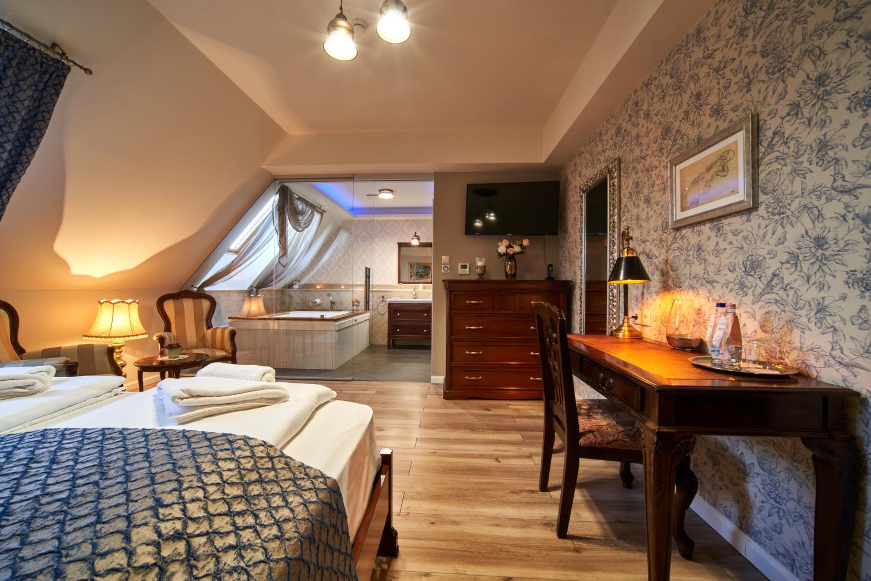 Executive Suite
