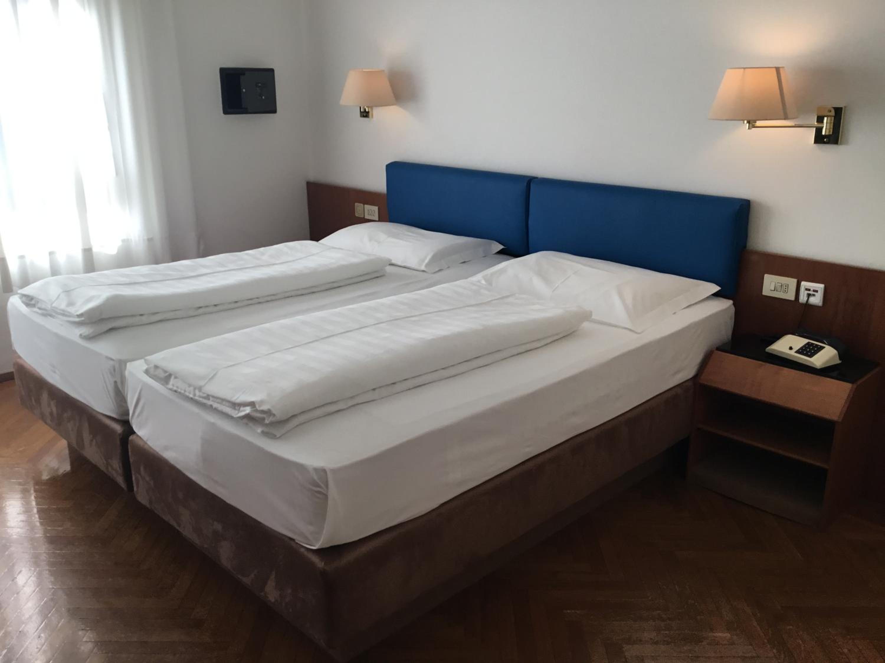 Standard Double Room photo 2