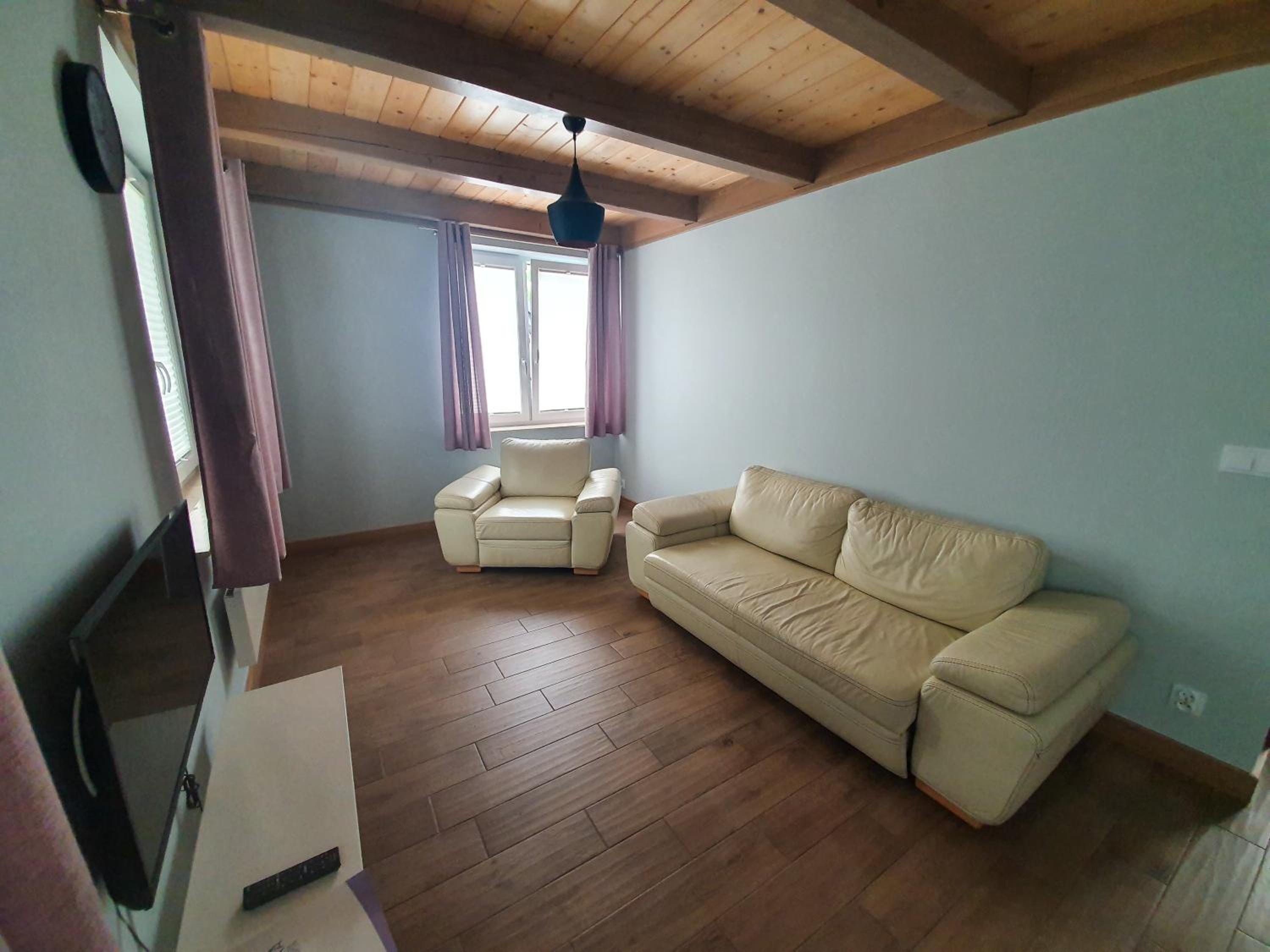 Two-Bedroom Apartment - Photo 2