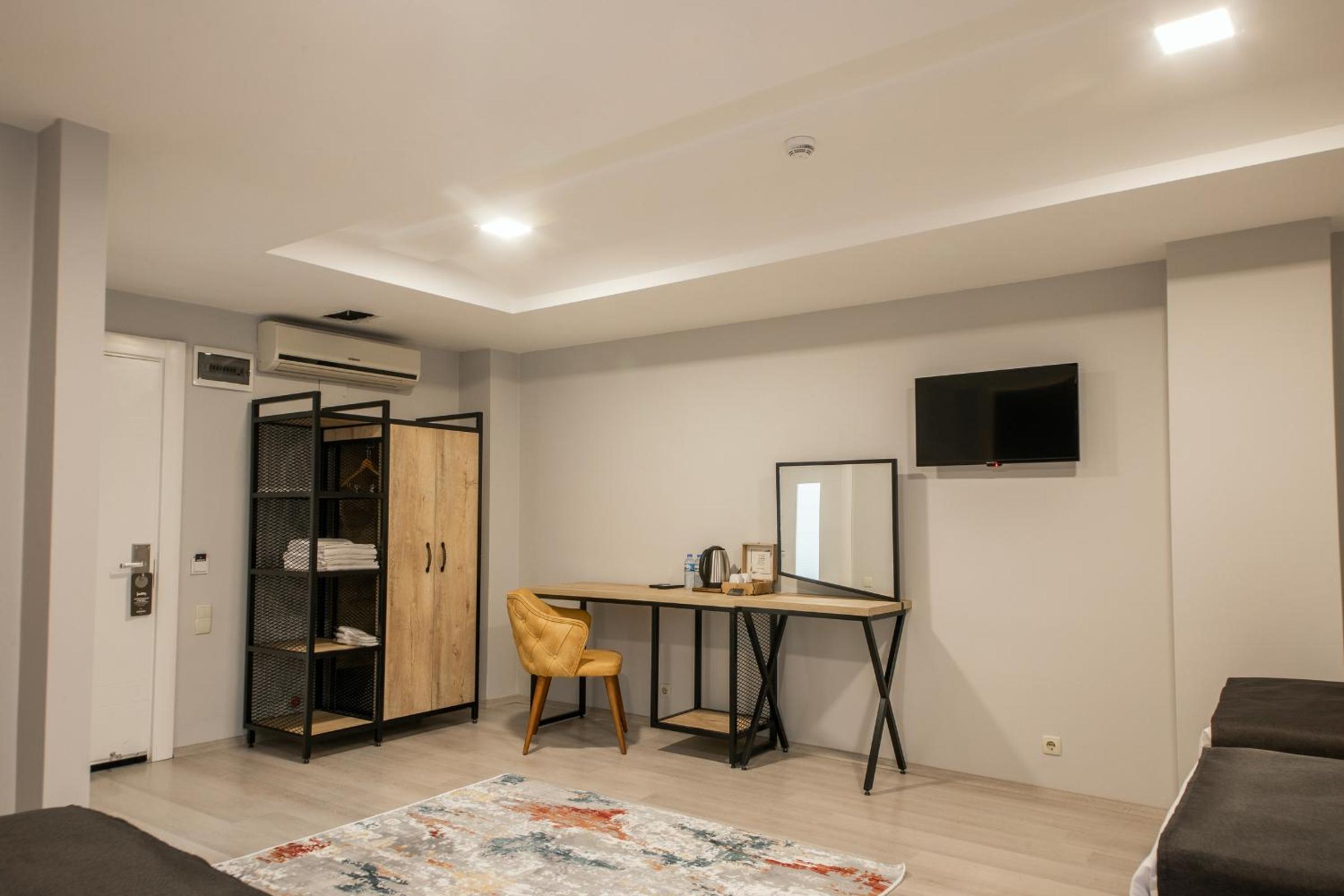 Superior Double Room - Photo 4