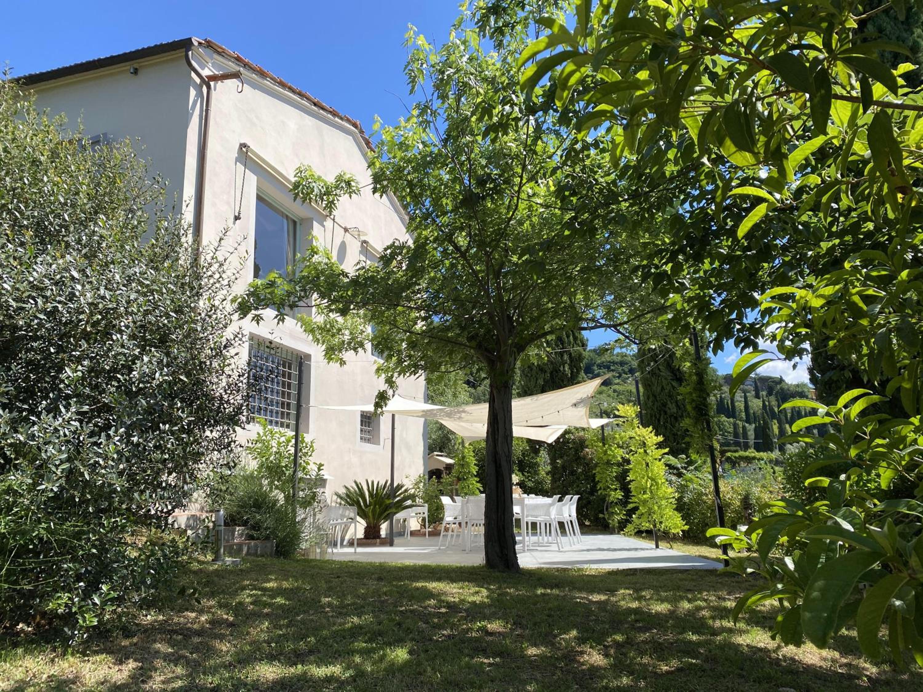 Villa photo 3