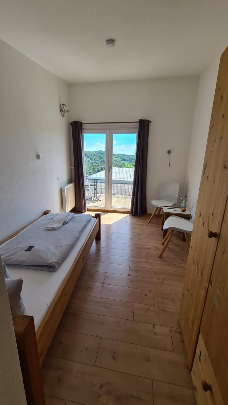 Single Room with Balcony photo 1