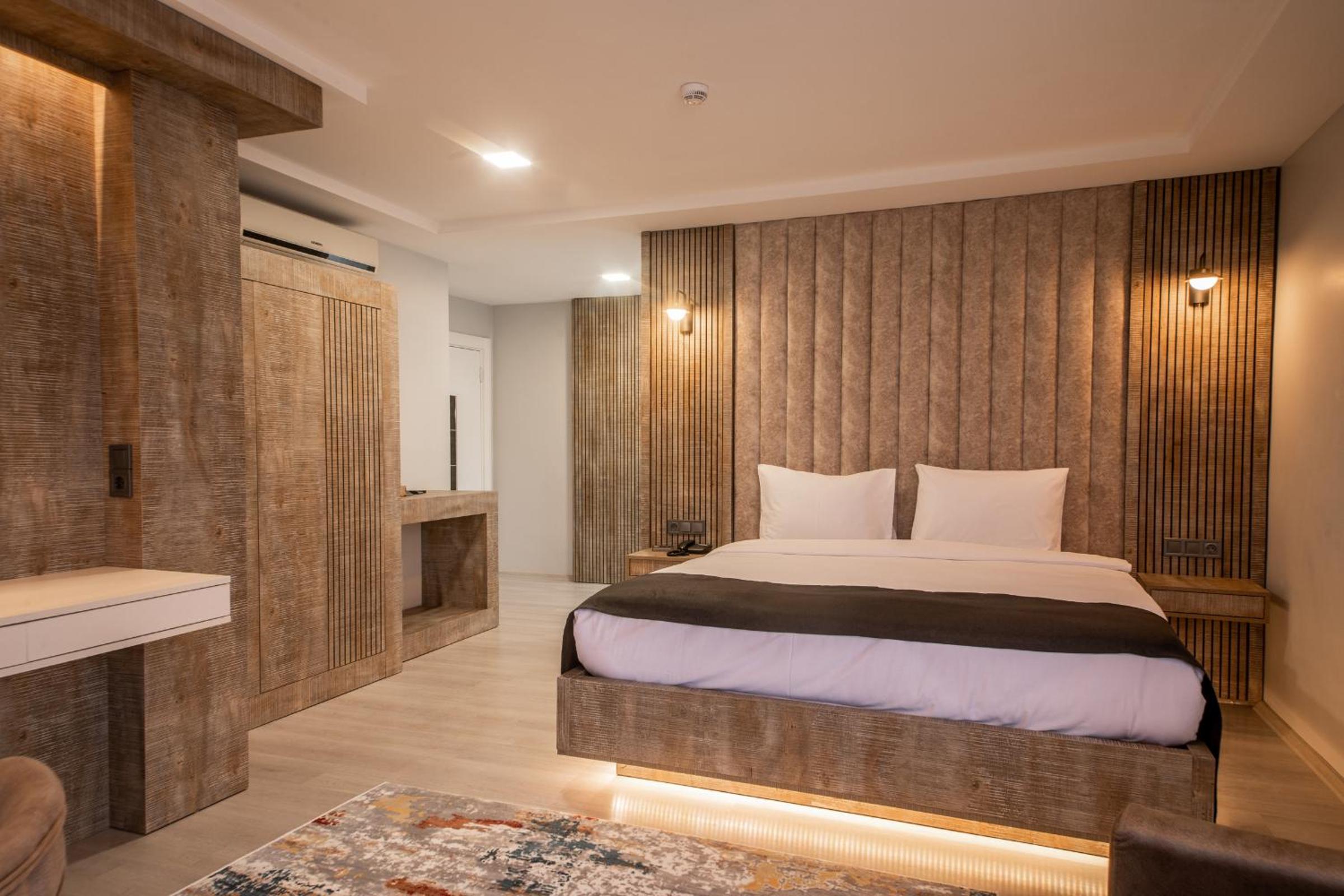 Junior Suite - Photo 1