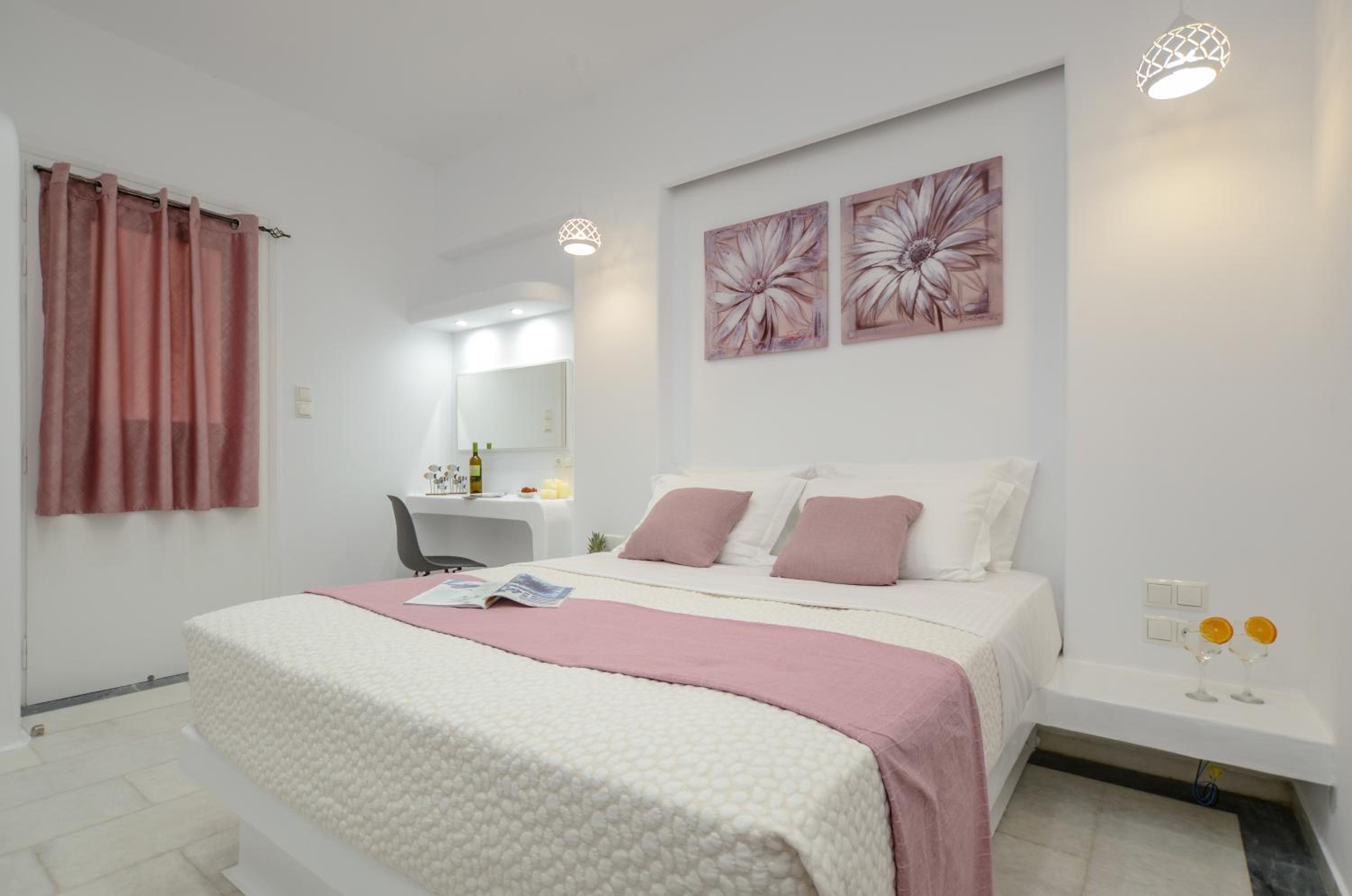One-Bedroom Apartment - Photo 22
