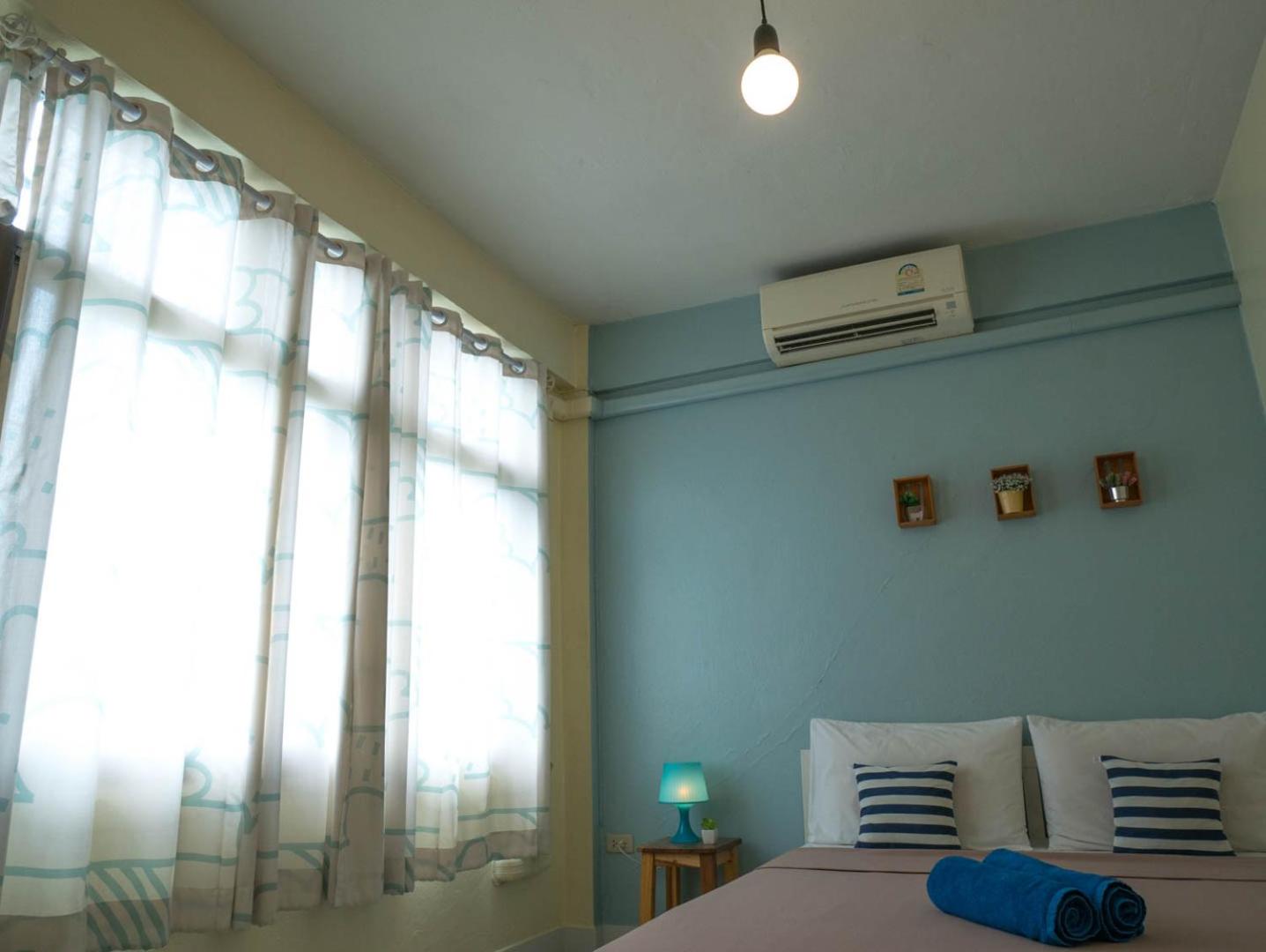 Double Room with Private External Bathroom photo 3