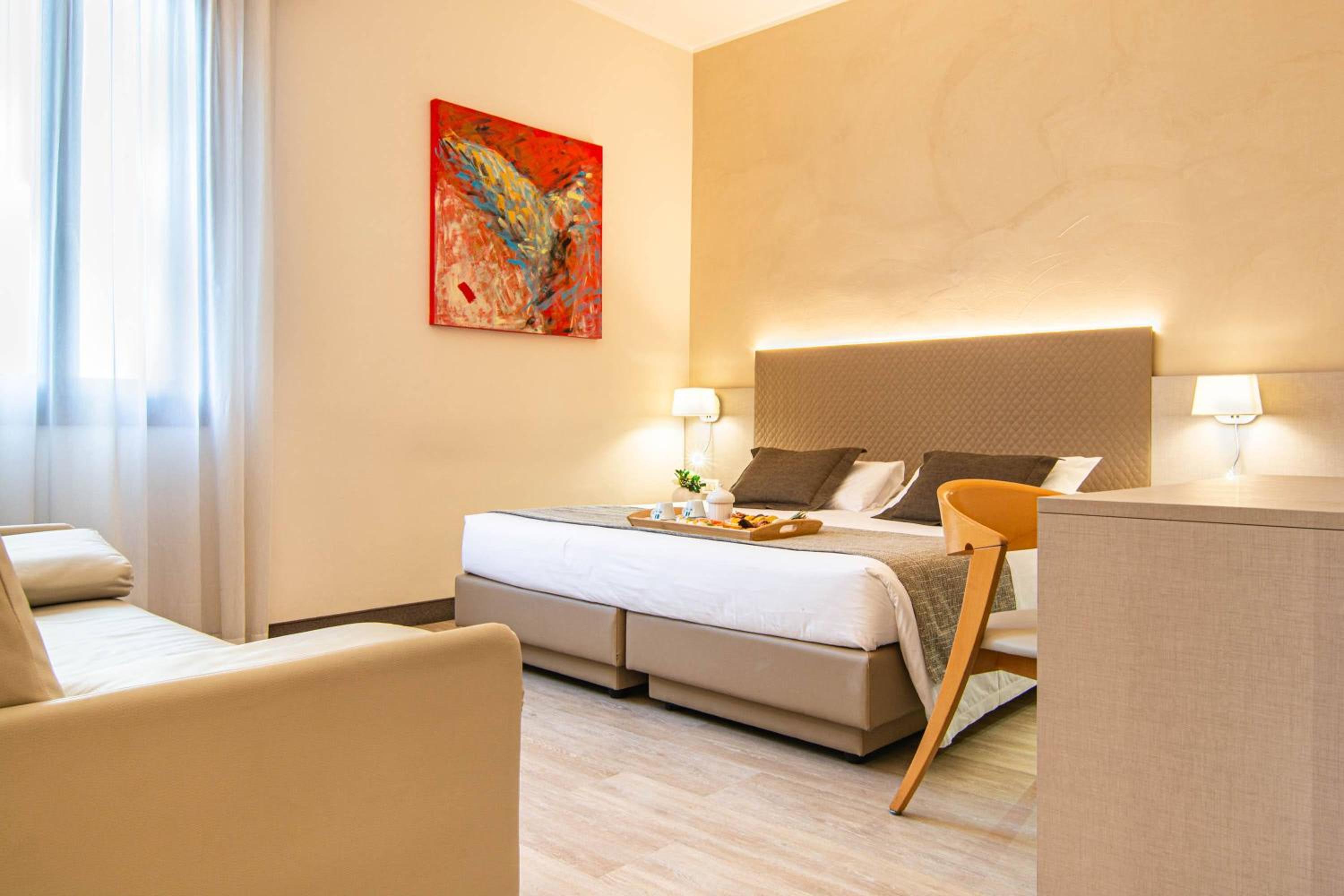 Standard Triple Room - Photo 3