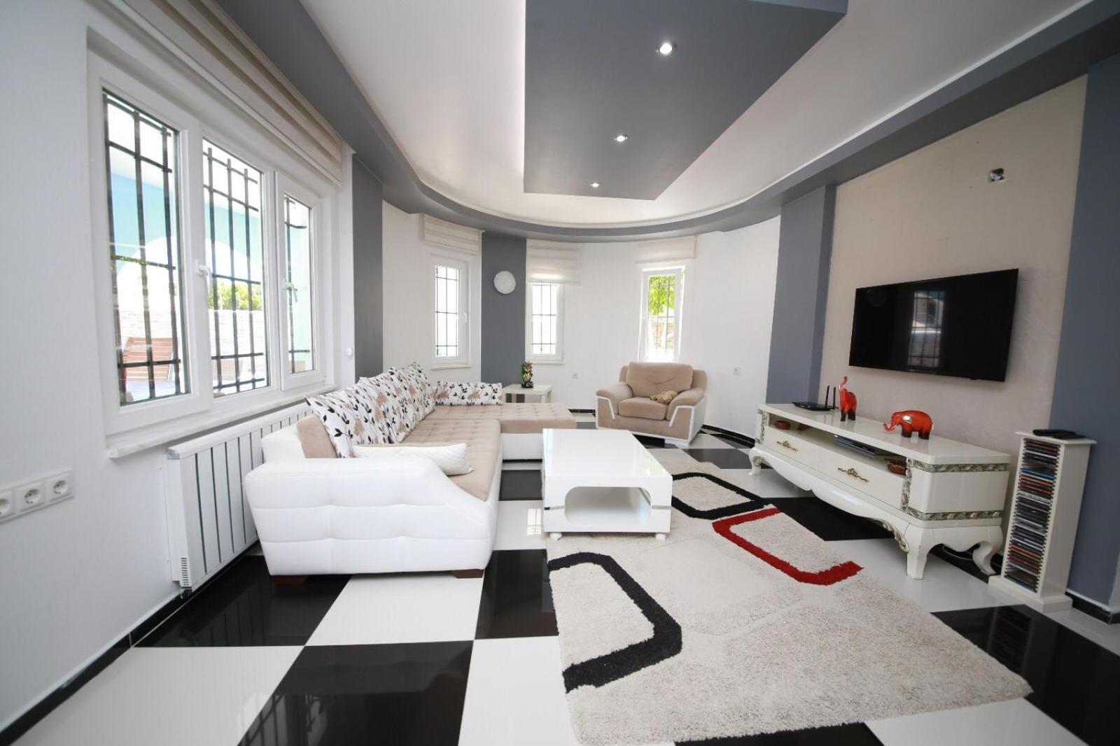 Villa - Photo 29