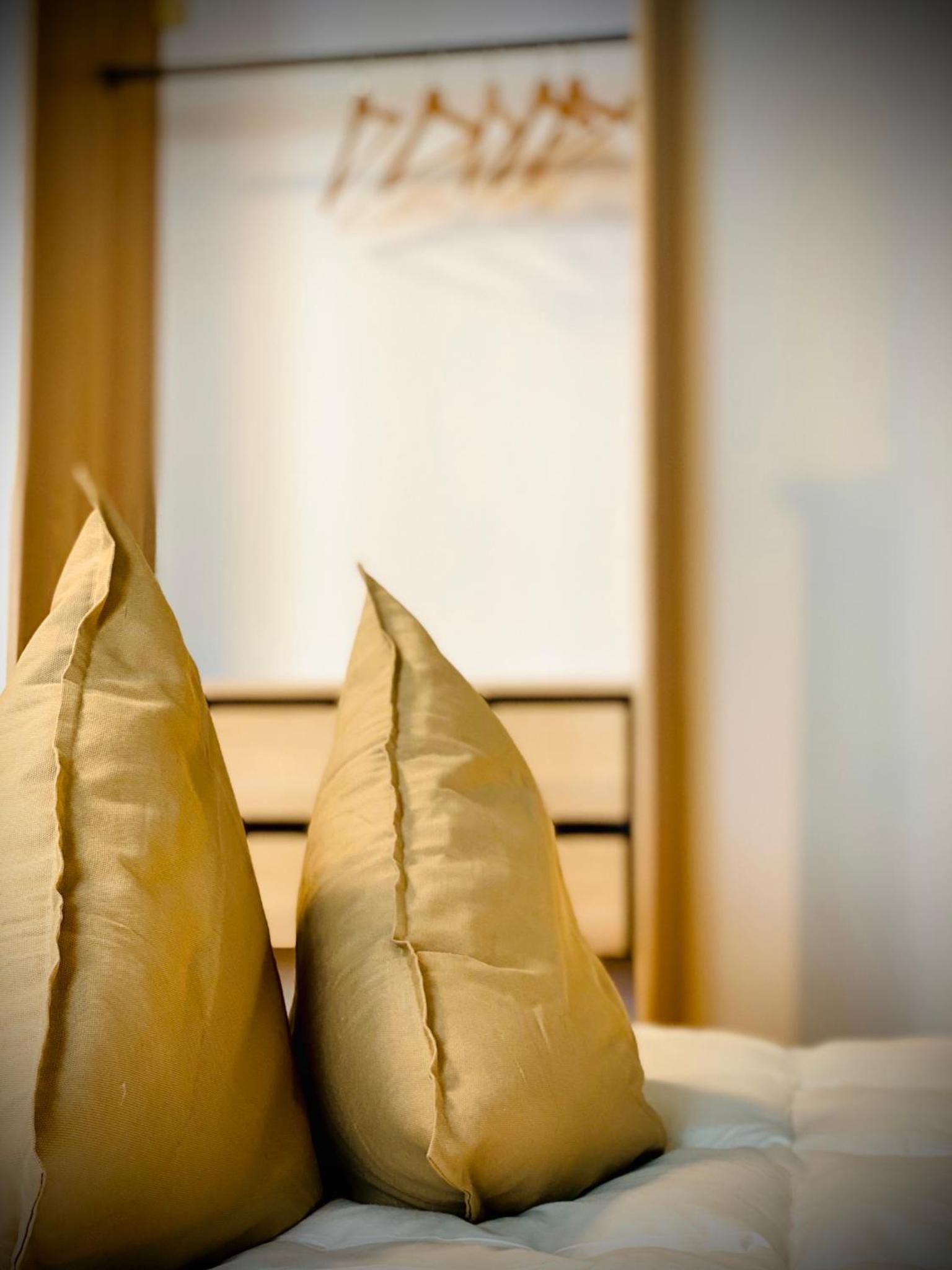 Deluxe Room - Photo 18