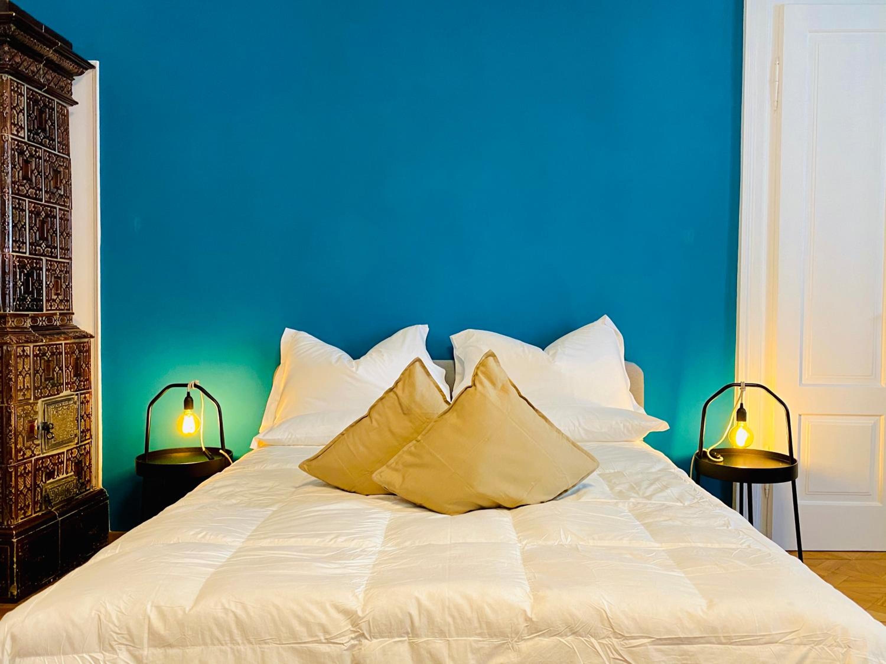 Deluxe Room - Photo 15