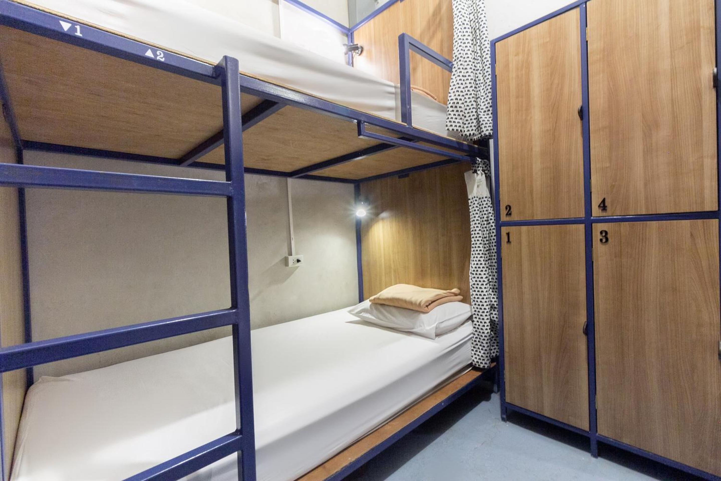Bed in 4-Bed Mixed Dormitory Room