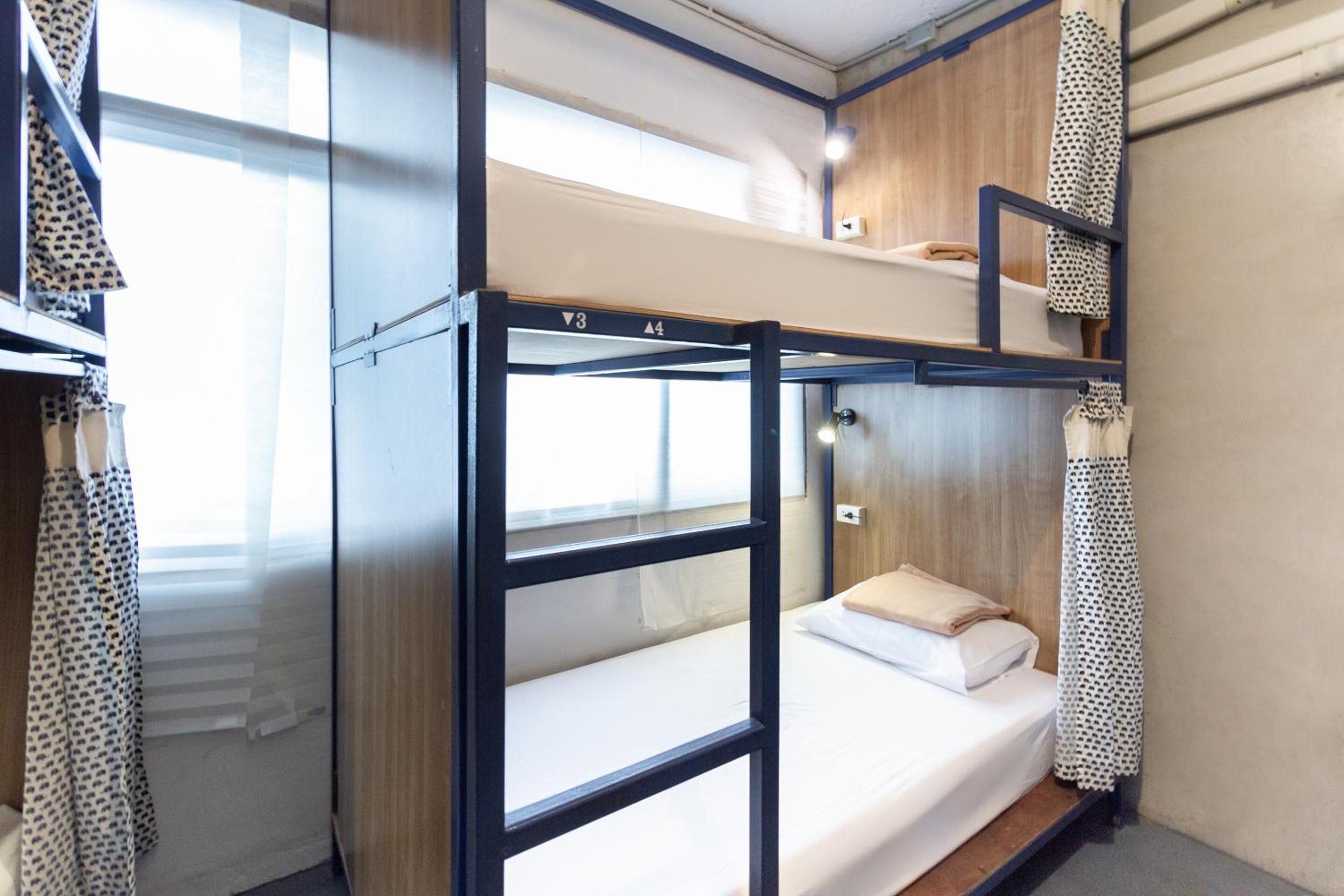 4-Bed Mixed Dormitory Room photo 3