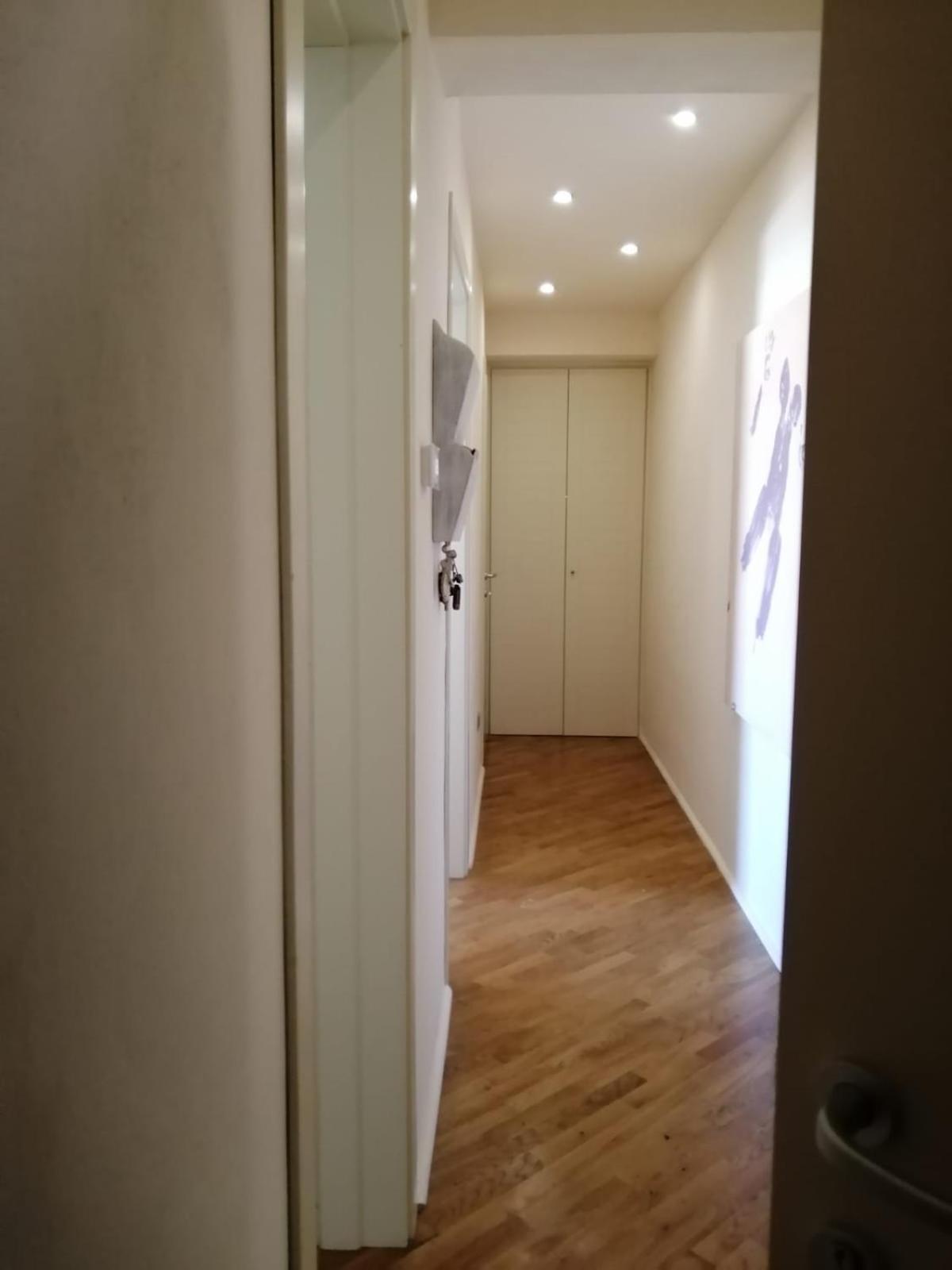 One-Bedroom Apartment - Photo 6