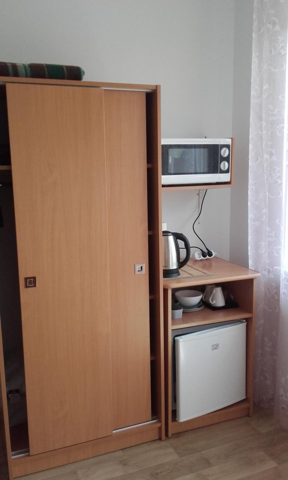 Twin Room with Private Bathroom photo 3