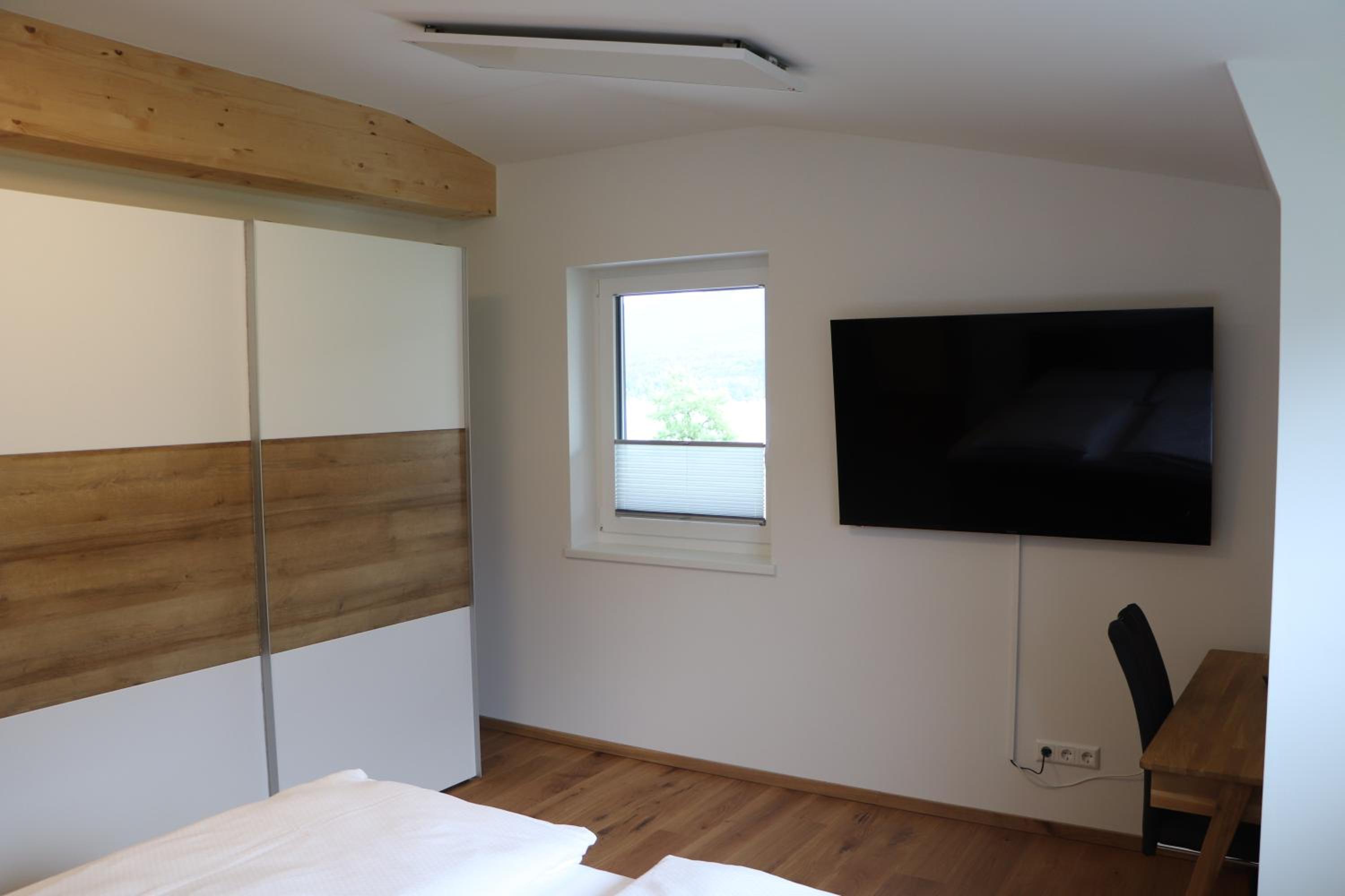 Apartment with Lake View photo 1