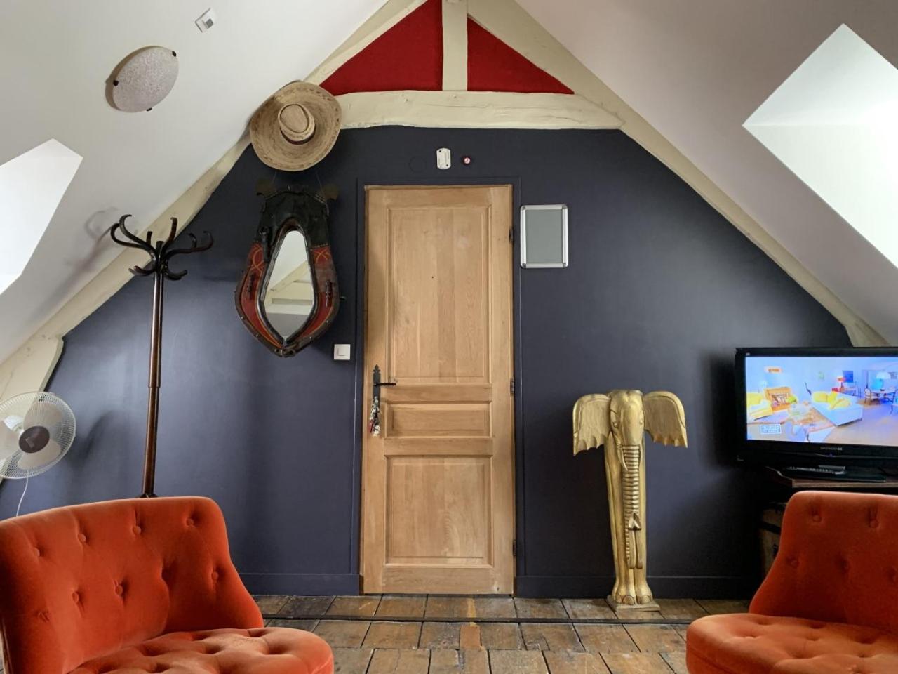 Suite (4 Adults) photo 1