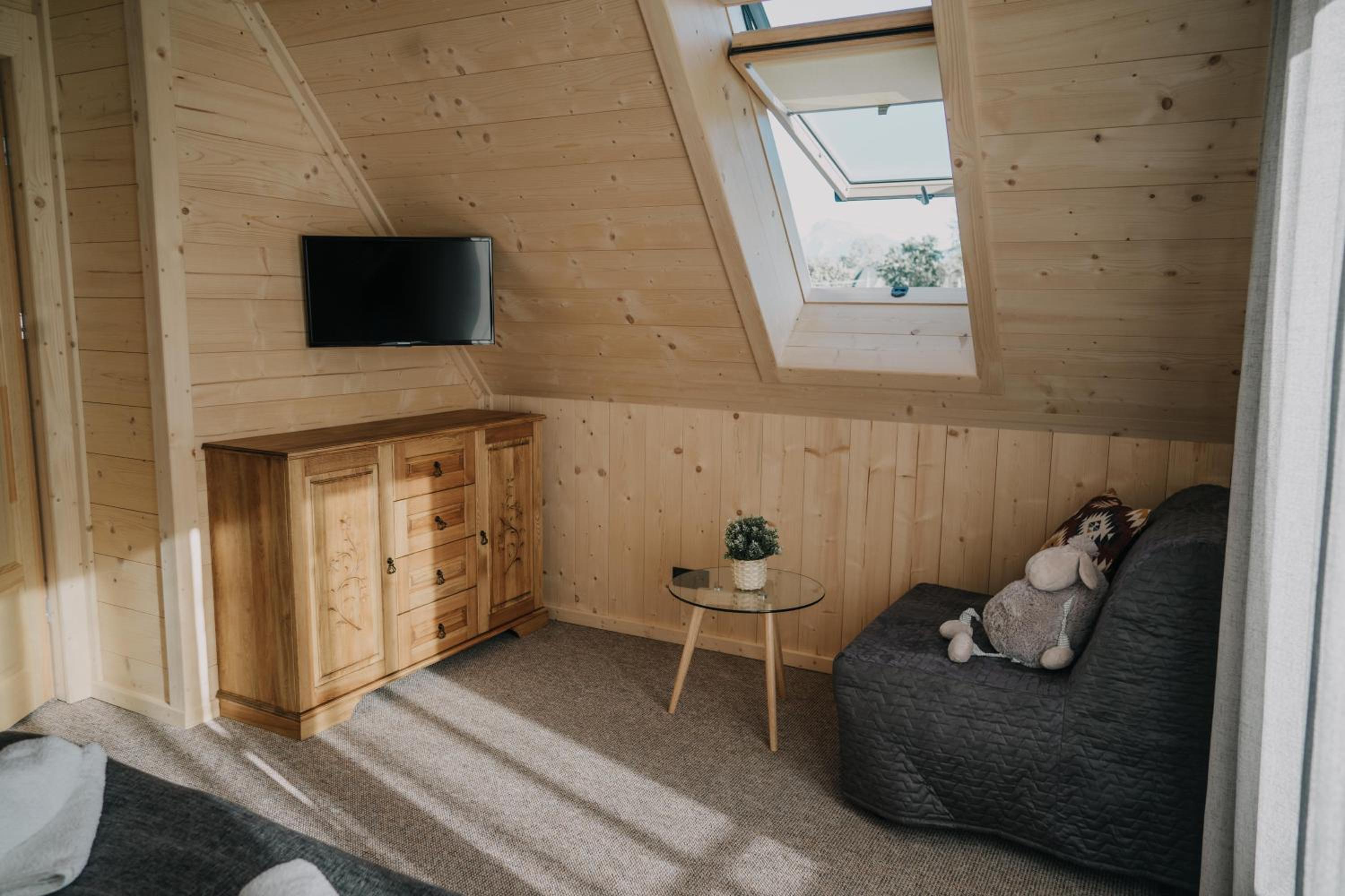 Two-Bedroom Chalet photo 2