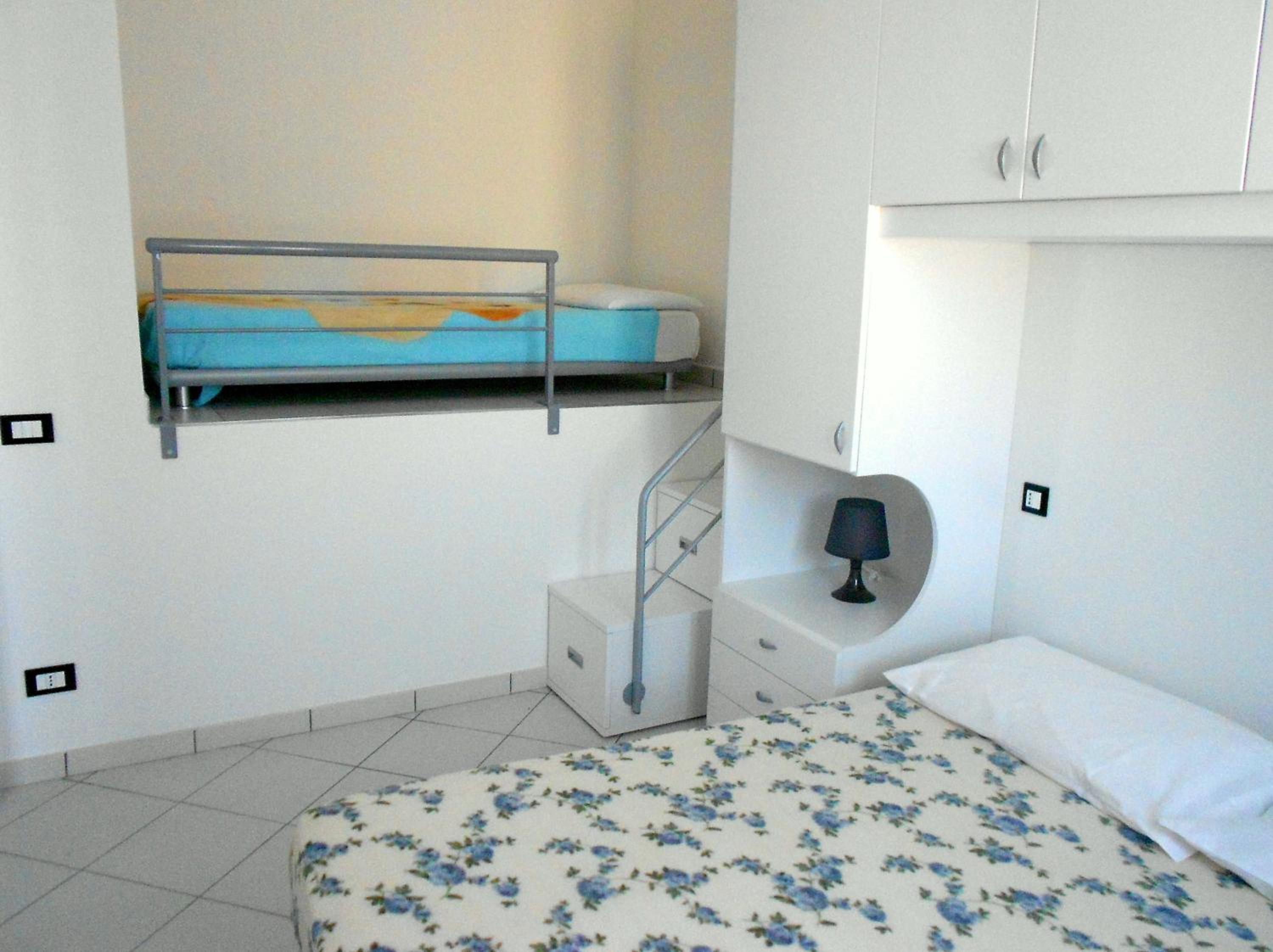 Apartment - Split Level photo 1