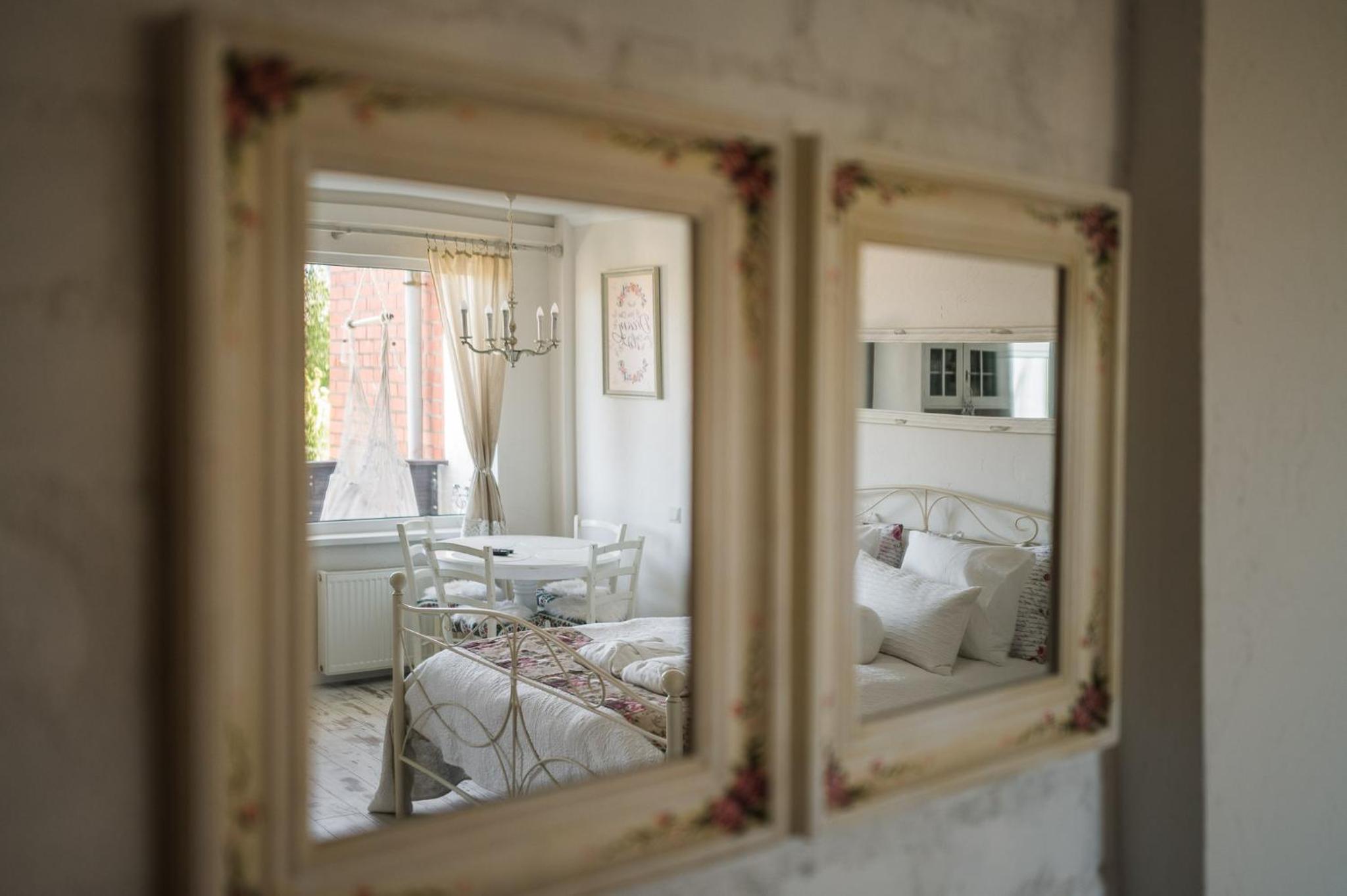 One-Bedroom Apartment - Photo 10