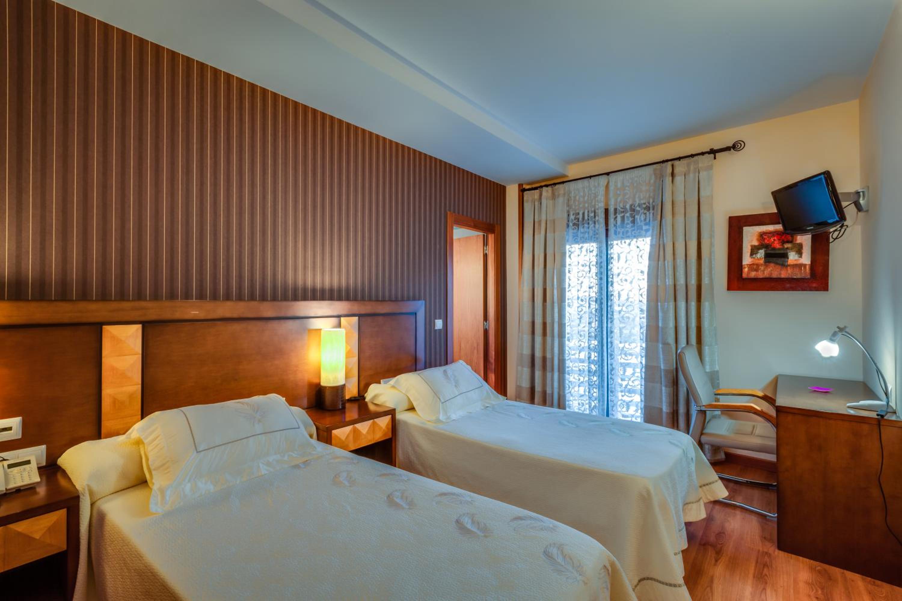 Habitación Doble o con Dos Camas