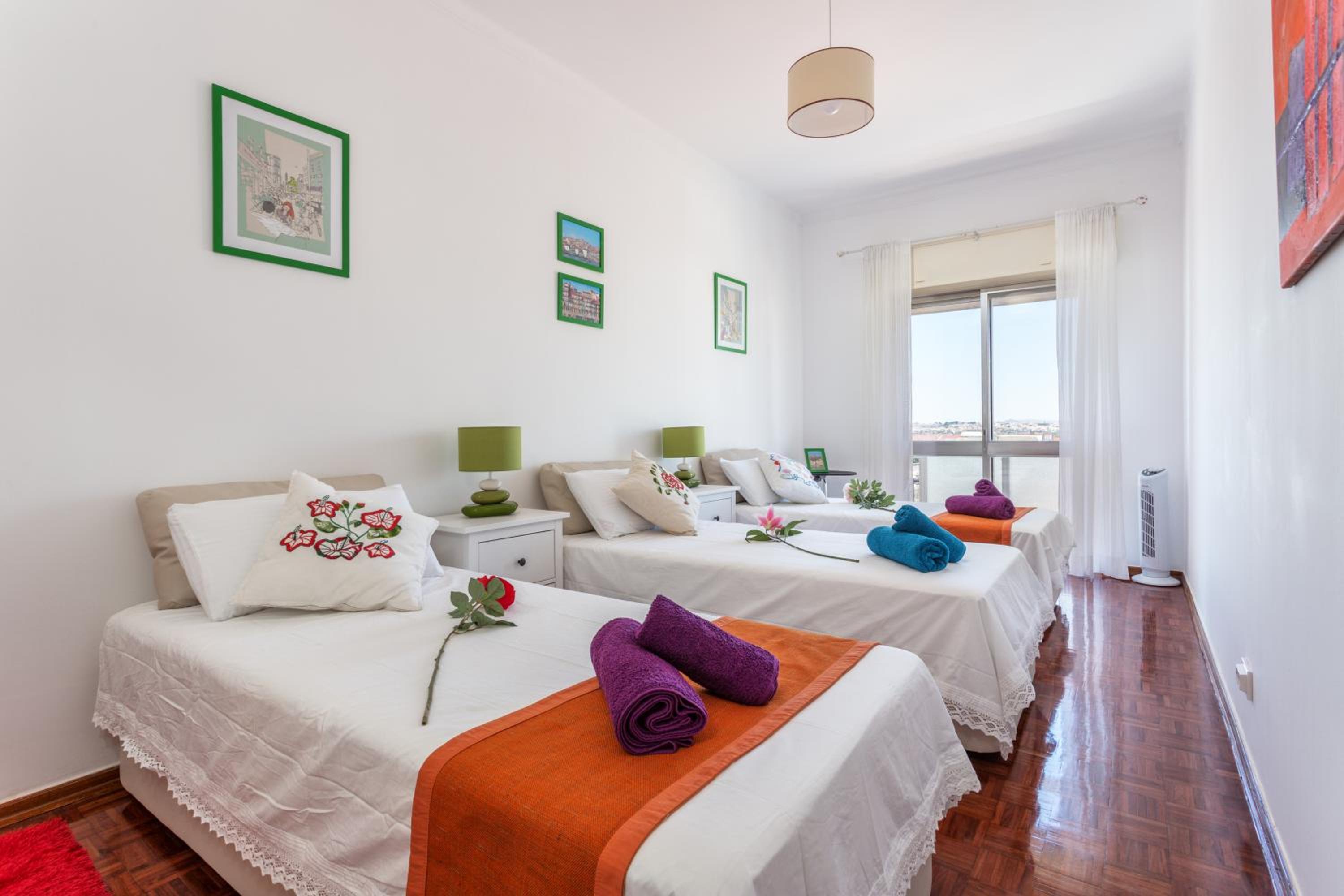 Two-Bedroom Apartment - Photo 6