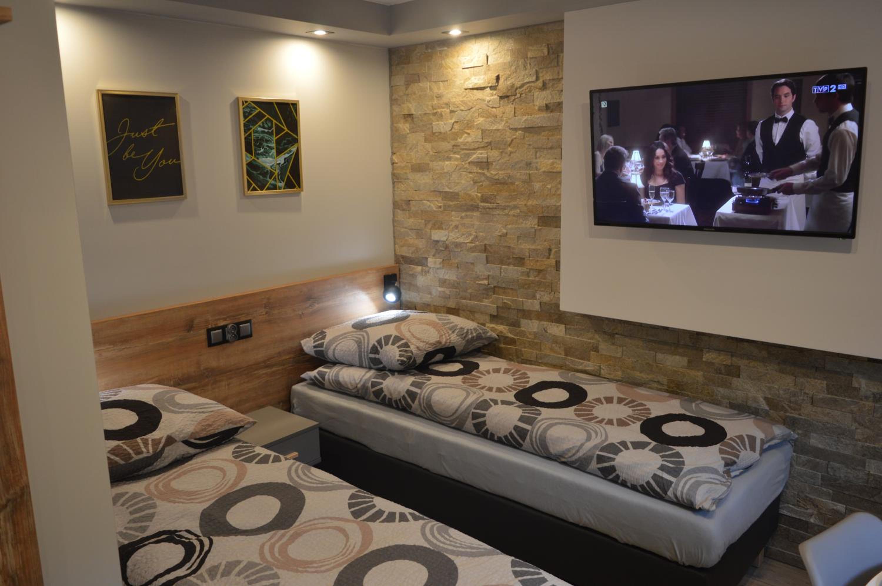 Deluxe Triple Room photo 3