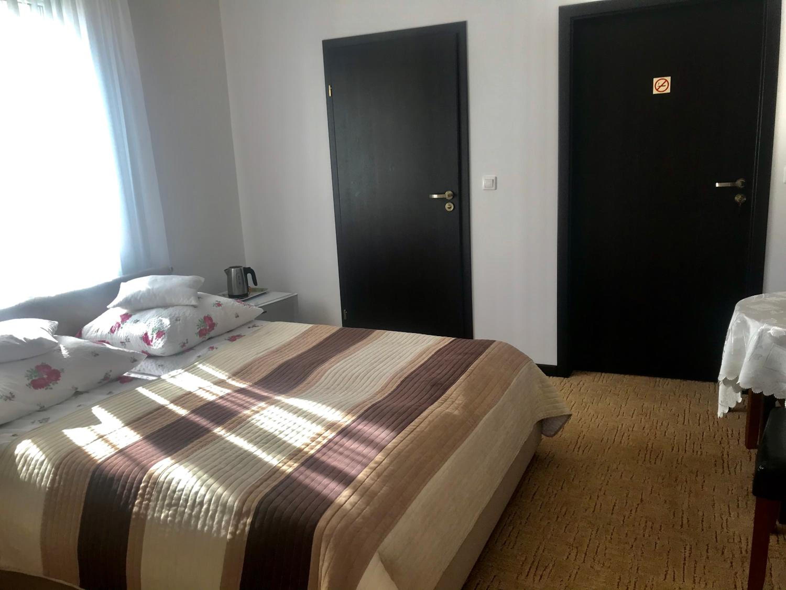 Comfort Triple Room photo 3