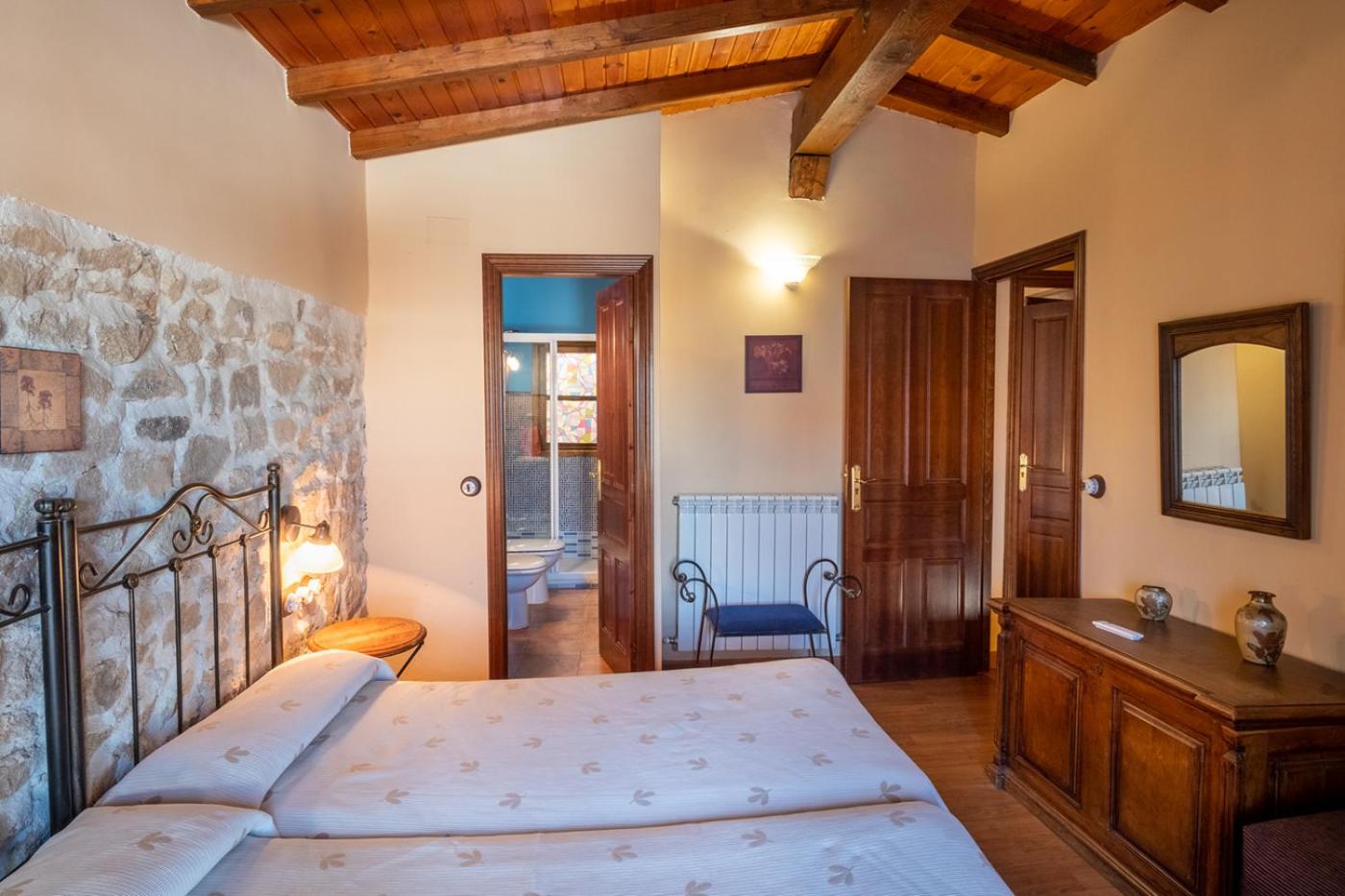 Casa de cuatro habitaciones