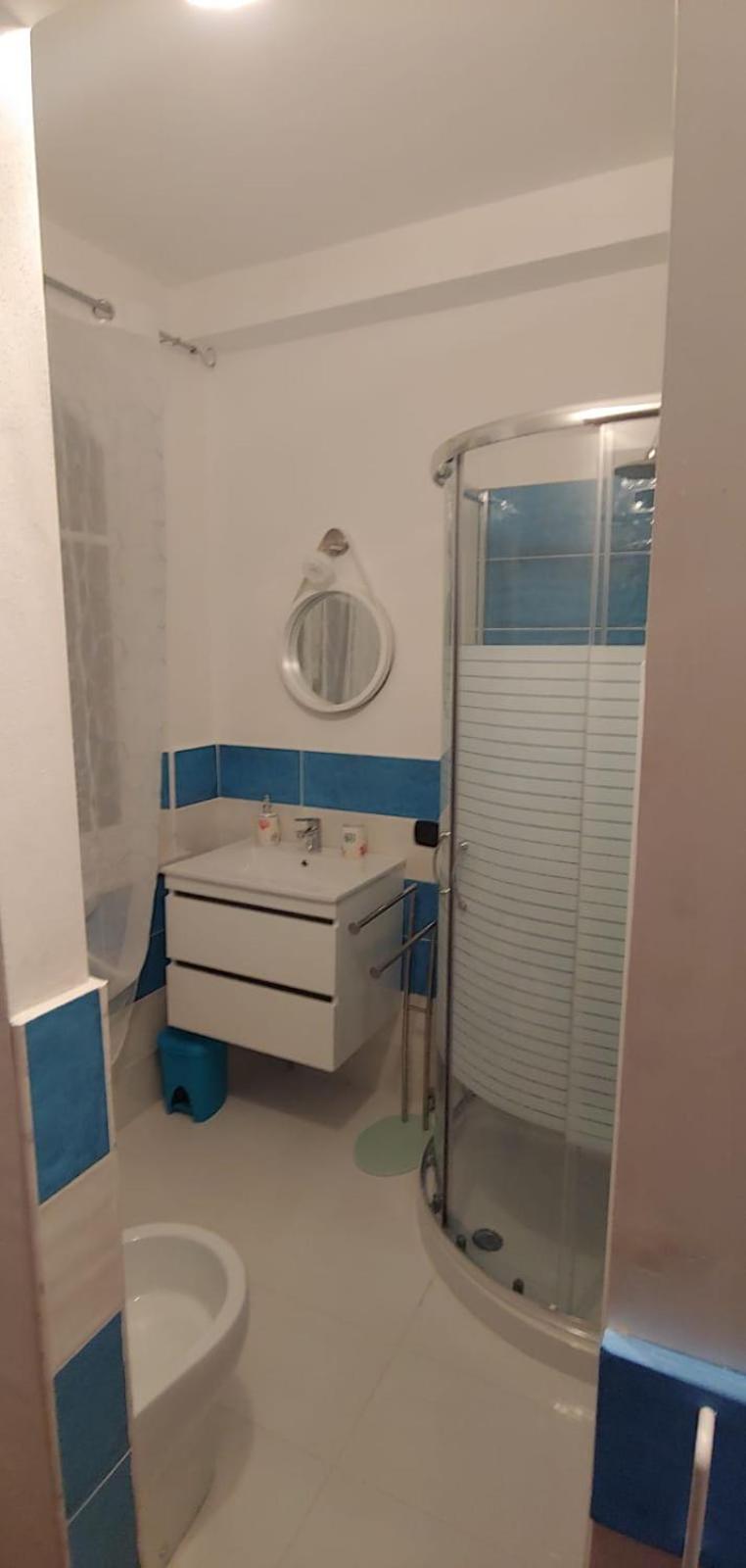Double Room with Garden View - Photo 11