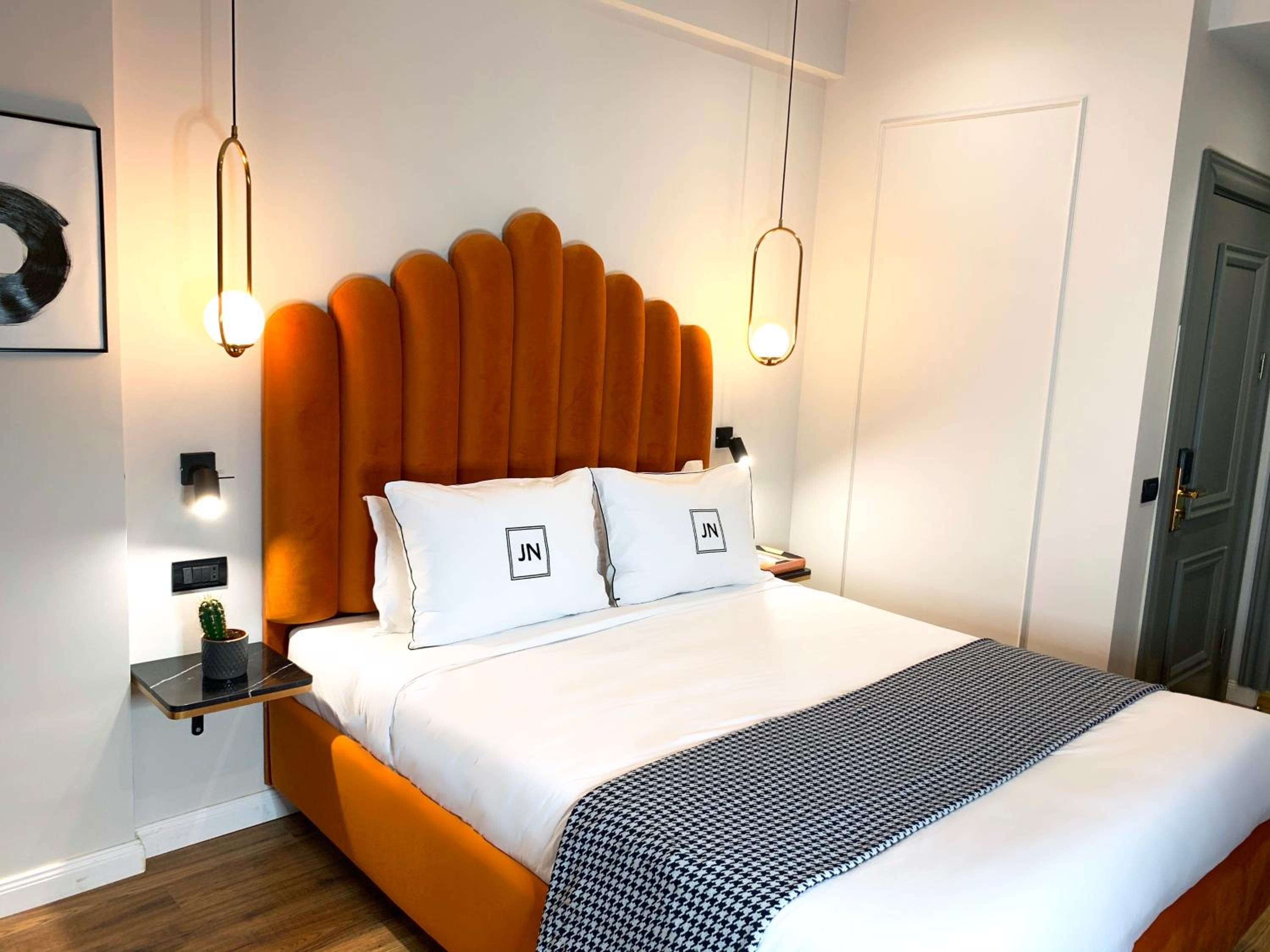 Standard Double Room - Photo 3
