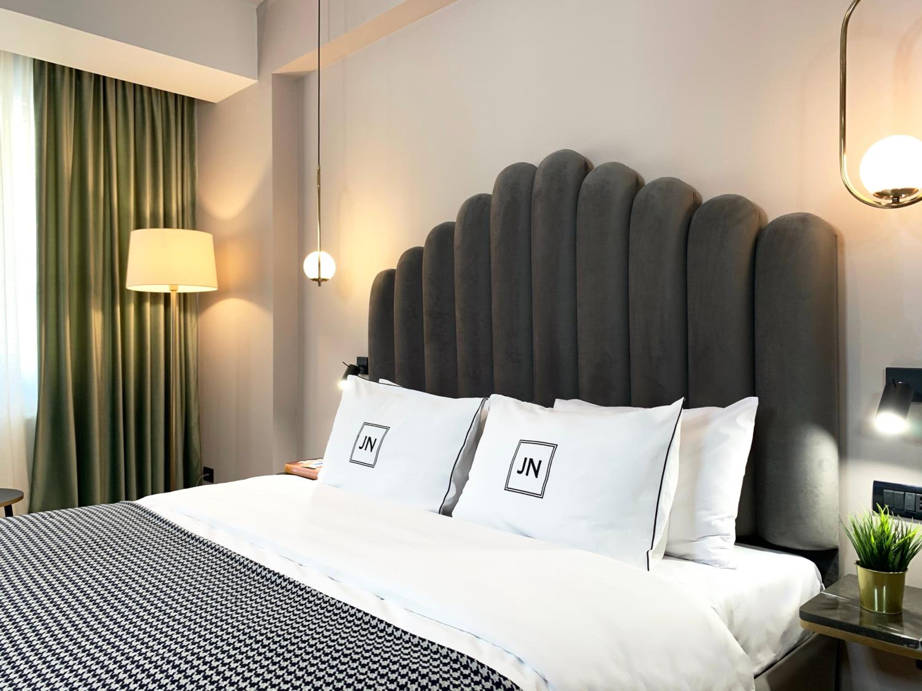 Deluxe Double Room - Photo 6