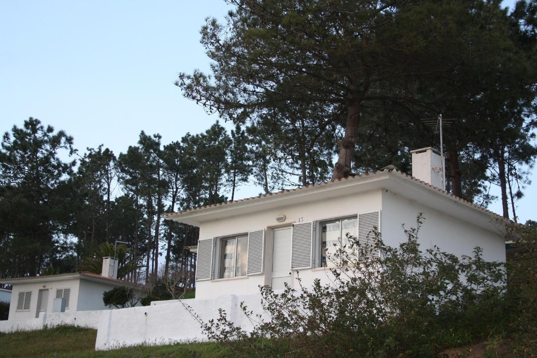 One-Bedroom Bungalow - Photo 11