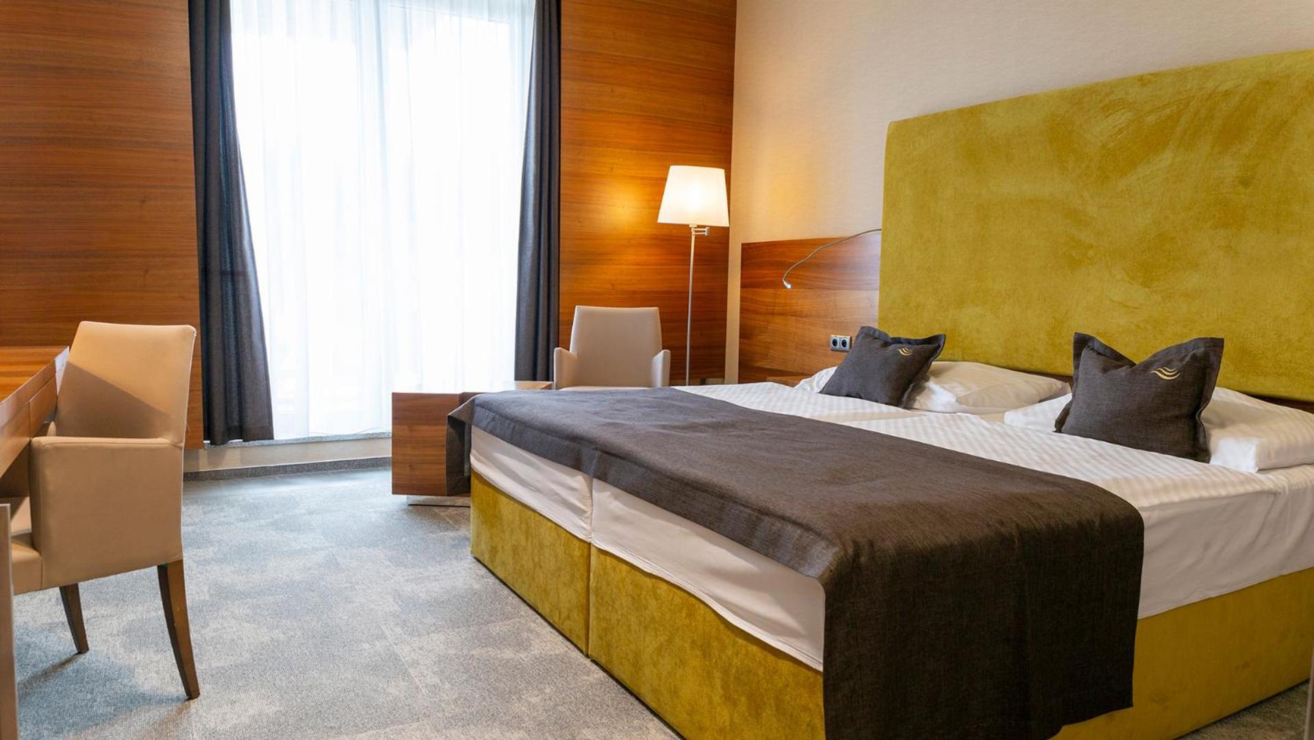 Standard Double Room - Photo 1