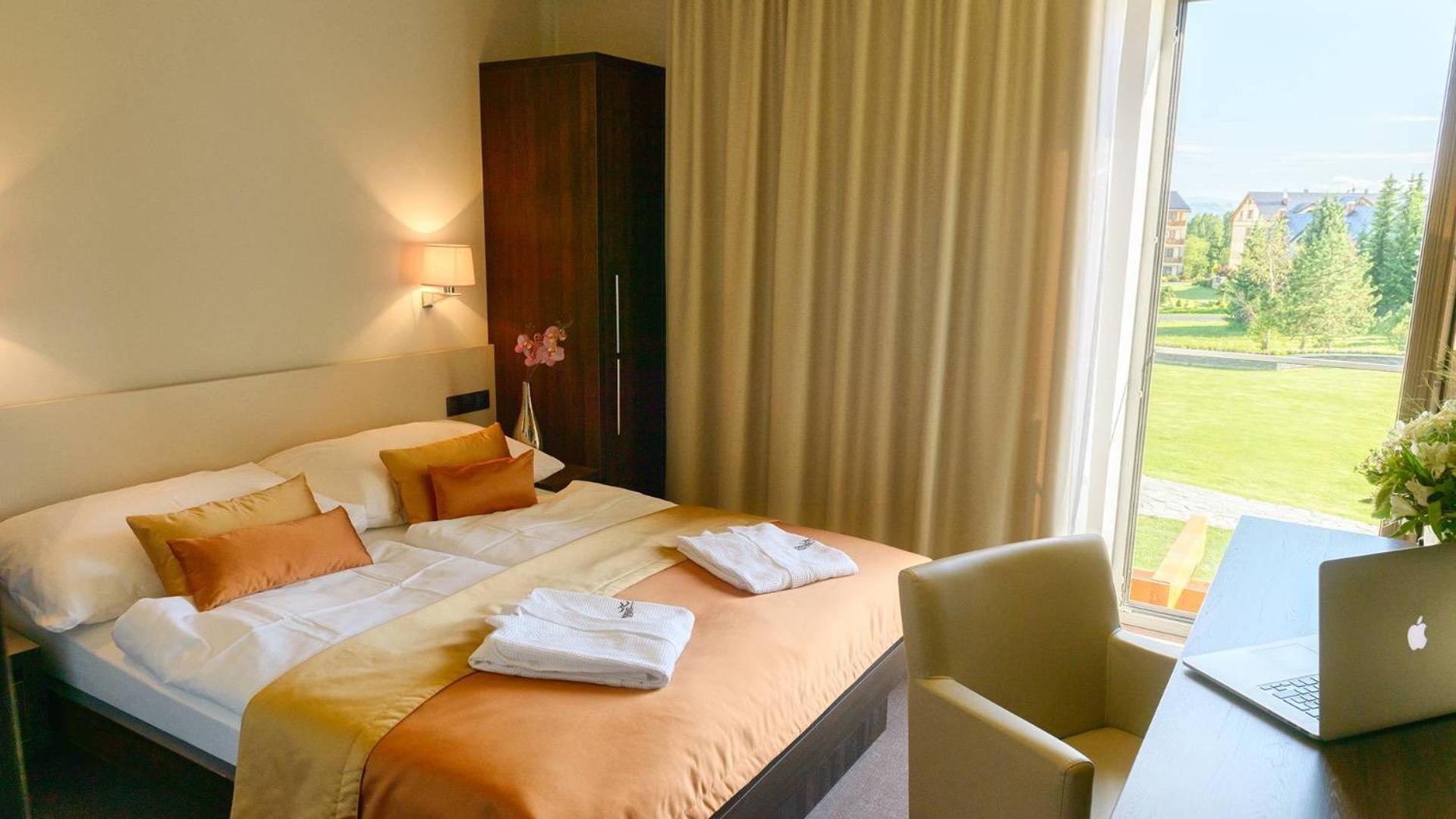 Family Superior Room (2 Adults + 2 Children) photo 1