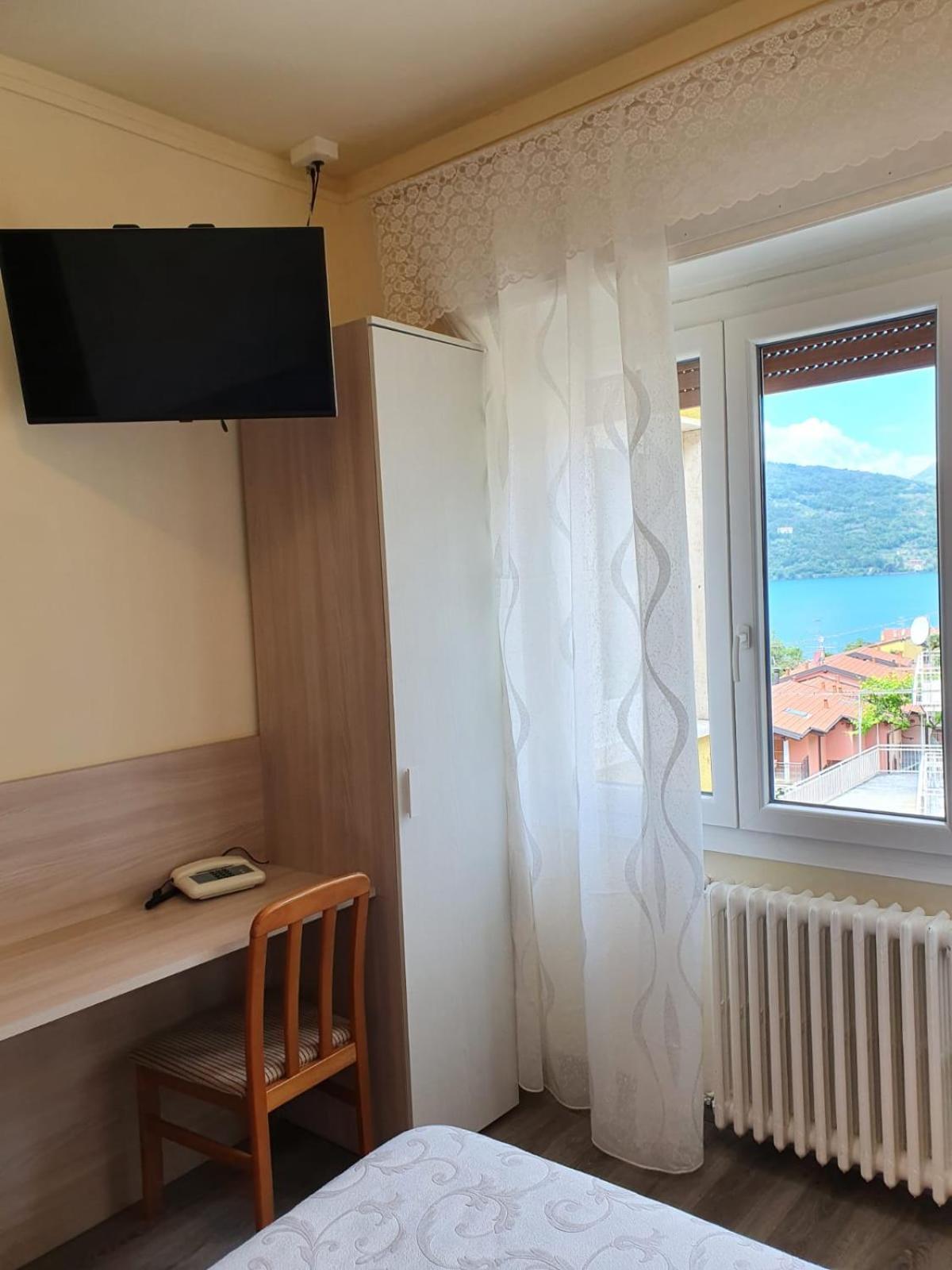 Single Room with Private External Bathroom photo 3