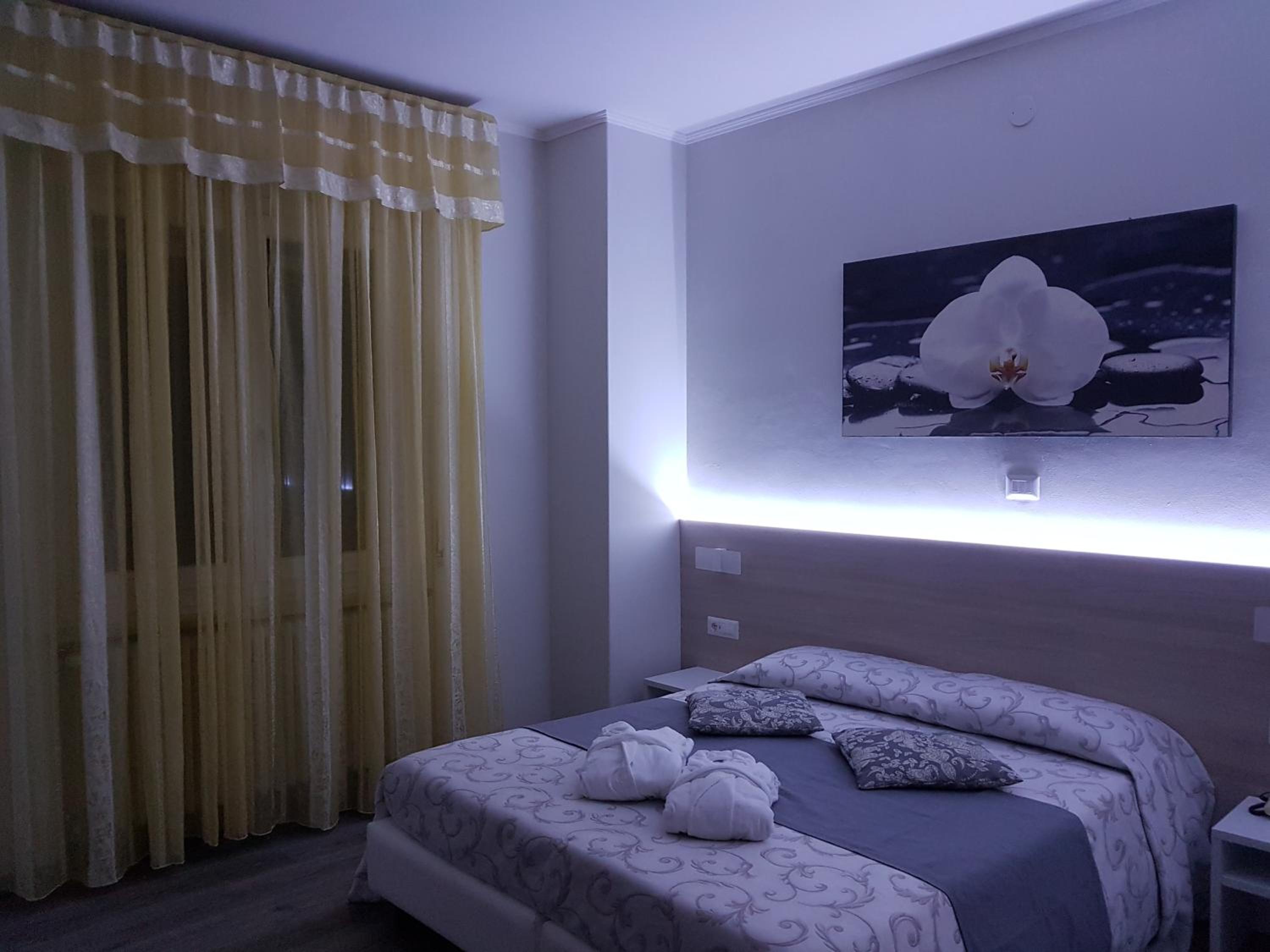 Triple Room - Photo 1